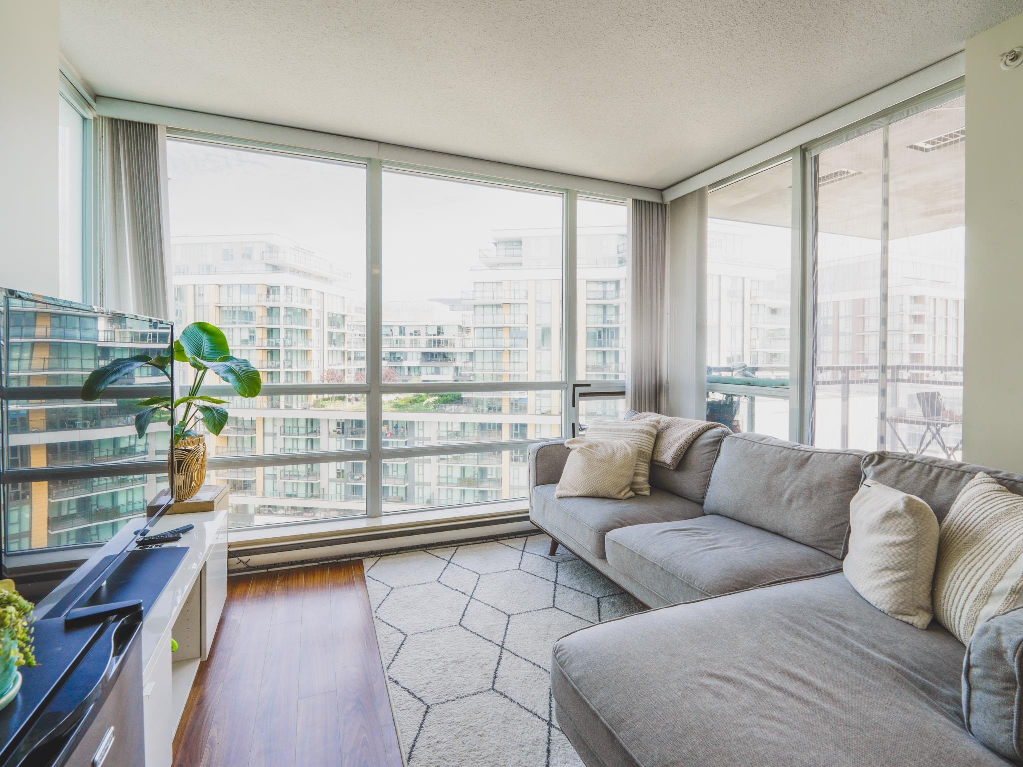 Michael Sung, 1203-3333 CORVETTE WAY, Richmond, British Columbia, 2 Bedrooms, 2 Bathrooms, Residential Attached,For Sale ,R2801346