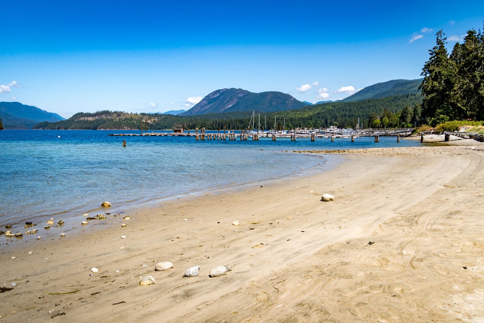 5933 BEACHGATE LANE, Sechelt, British Columbia, 4 Bedrooms Bedrooms, ,3 BathroomsBathrooms,Residential Attached,For Sale,R2801364