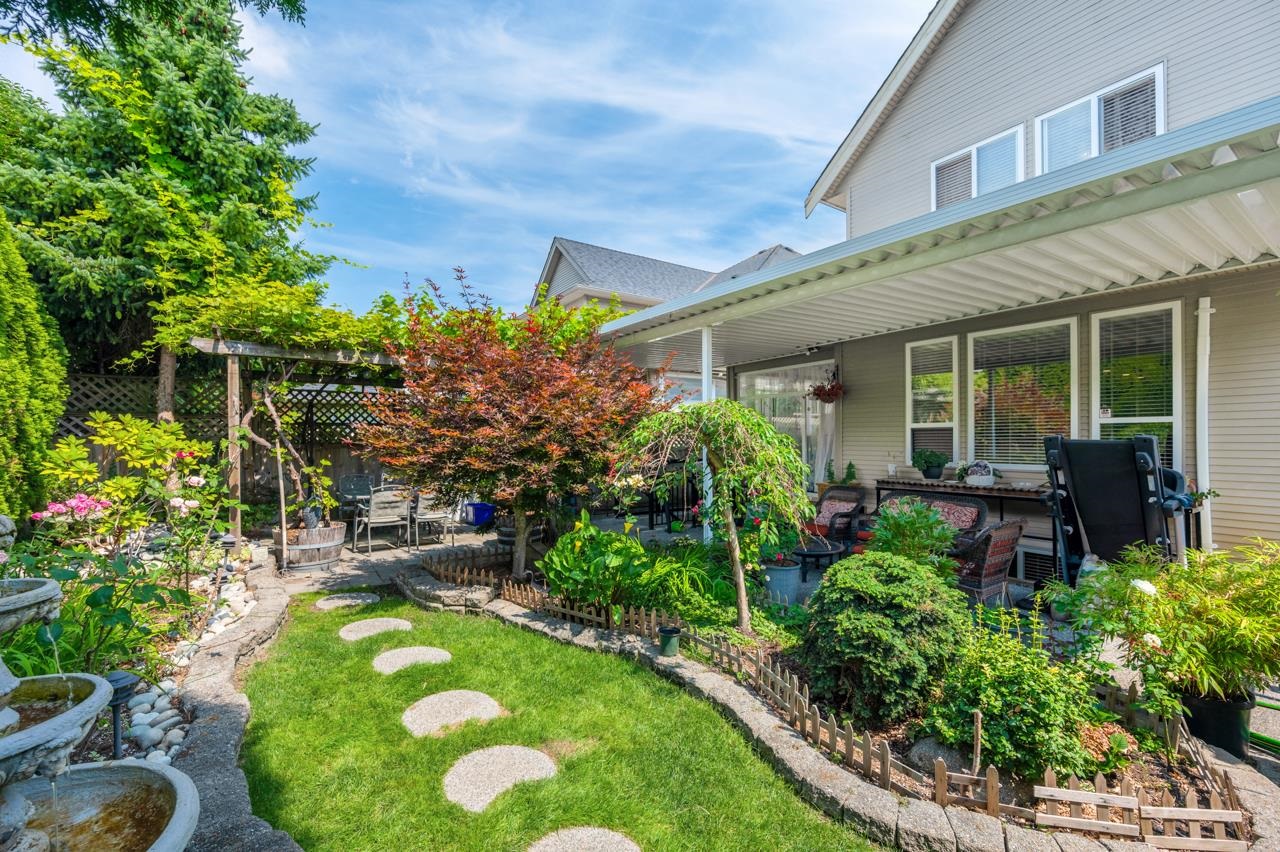 7227 199A STREET, Langley, British Columbia V2Y 3J2 House/Single Family, 6 Bedrooms, 6 Bathrooms, Residential Detached,For Sale, MLS-R2801369