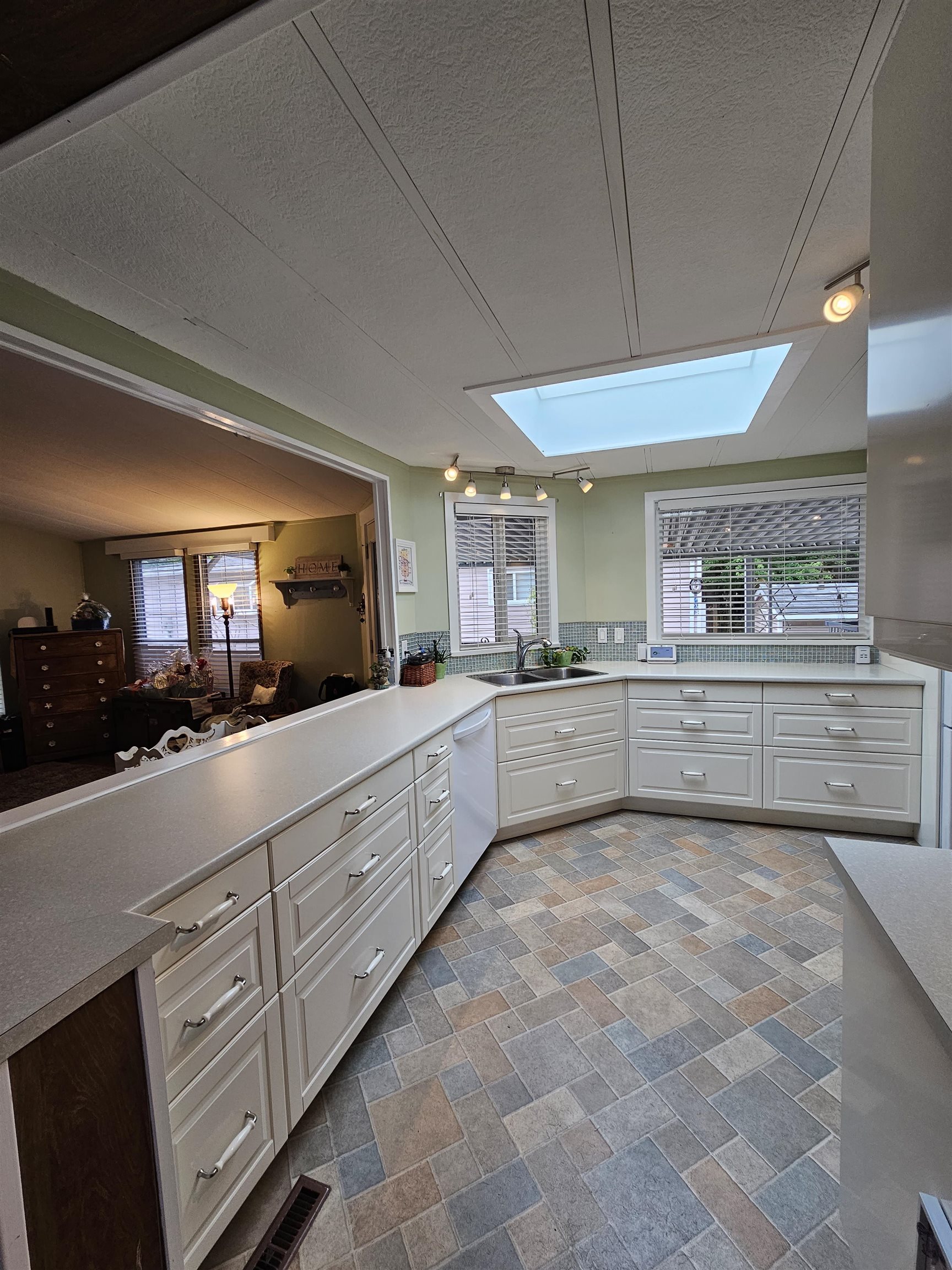 Wilson Lam Realtor, 31-145 KING EDWARD STREET, Coquitlam, British Columbia V3K 6L2, 2 Bedrooms, 2 Bathrooms, Residential Detached,For Sale ,R2801413