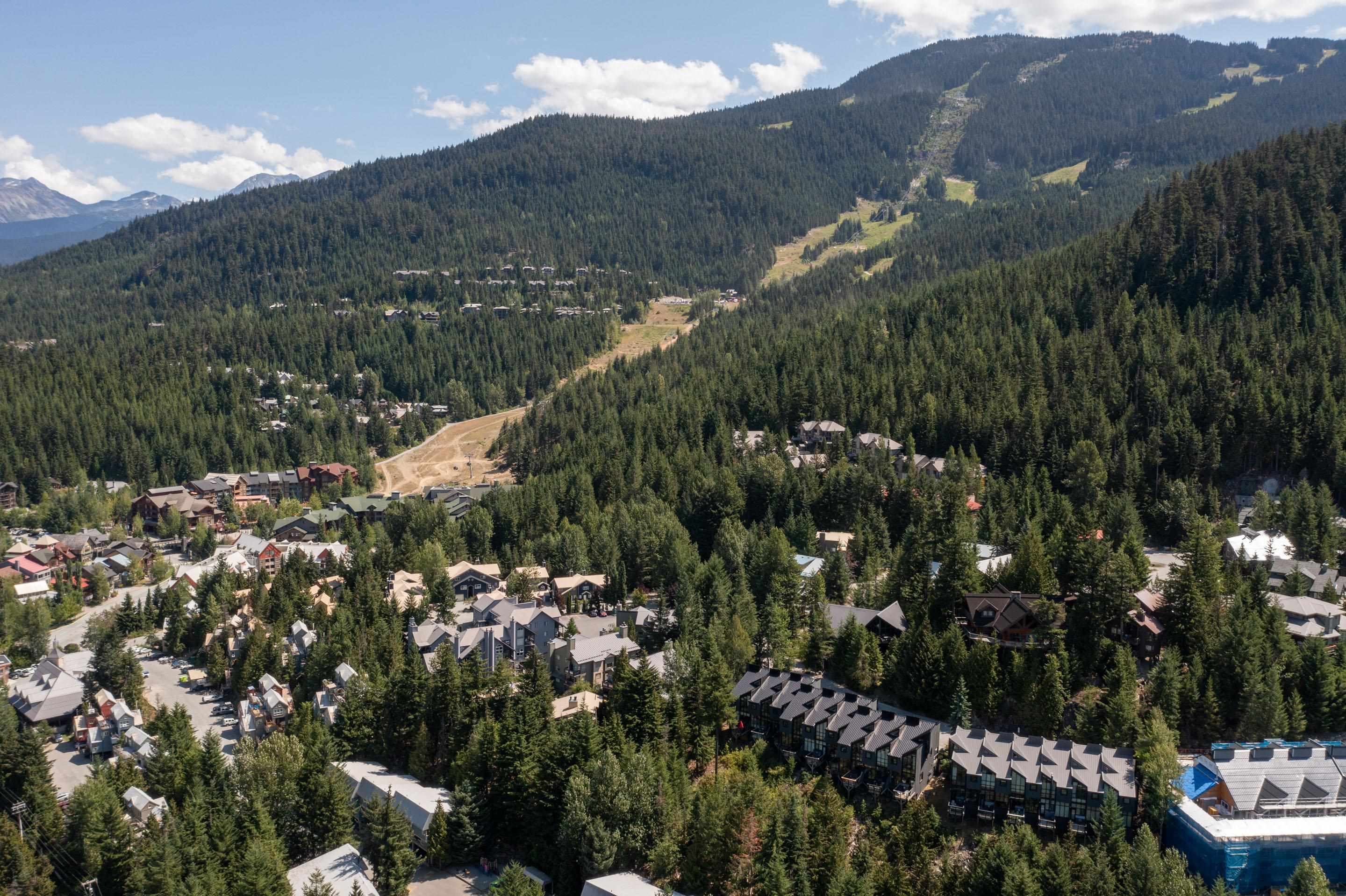 7-2221 GONDOLA WAY, Whistler, British Columbia, 3 Bedrooms Bedrooms, ,2 BathroomsBathrooms,Residential Attached,For Sale,R2801459