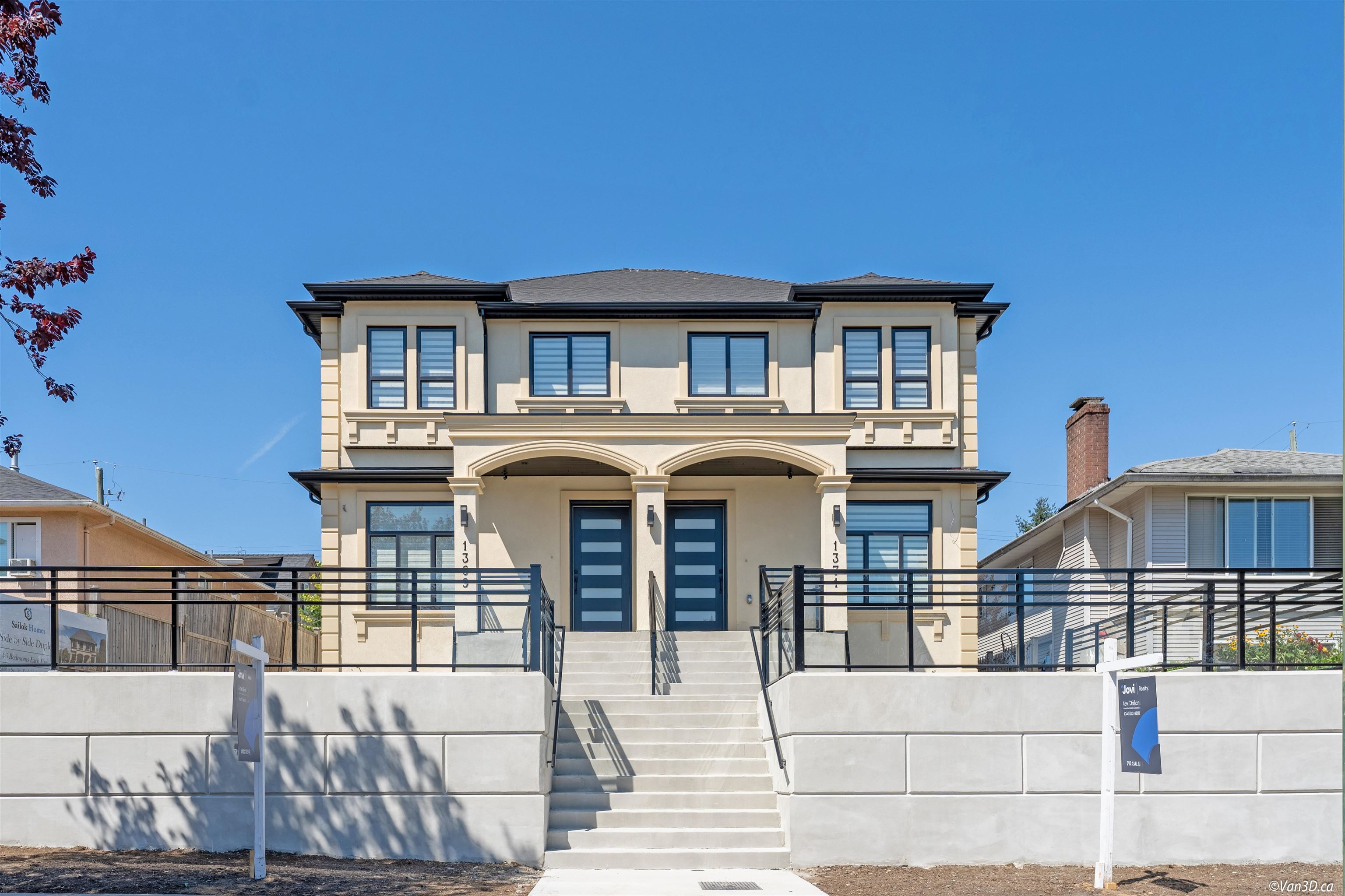 1369 E63RD AVENUE, Vancouver, British Columbia 1/2 Duplex, 5 Bedrooms, 4 Bathrooms, Residential Attached,For Sale, MLS-R2801467