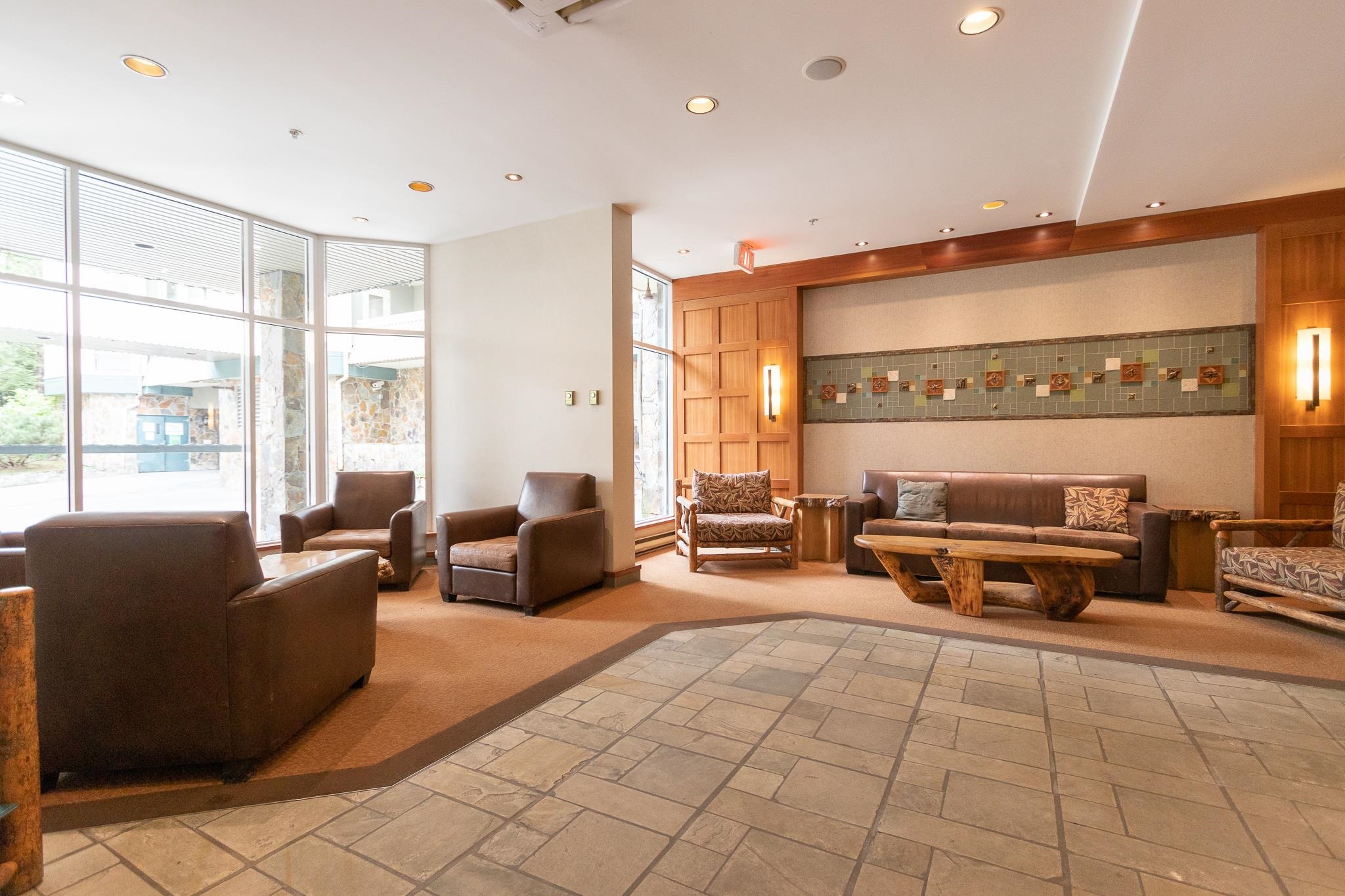 105-4910 SPEARHEAD PLACE, Whistler, British Columbia Apartment/Condo, 2 Bedrooms, 2 Bathrooms, Residential Attached,For Sale, MLS-R2801500