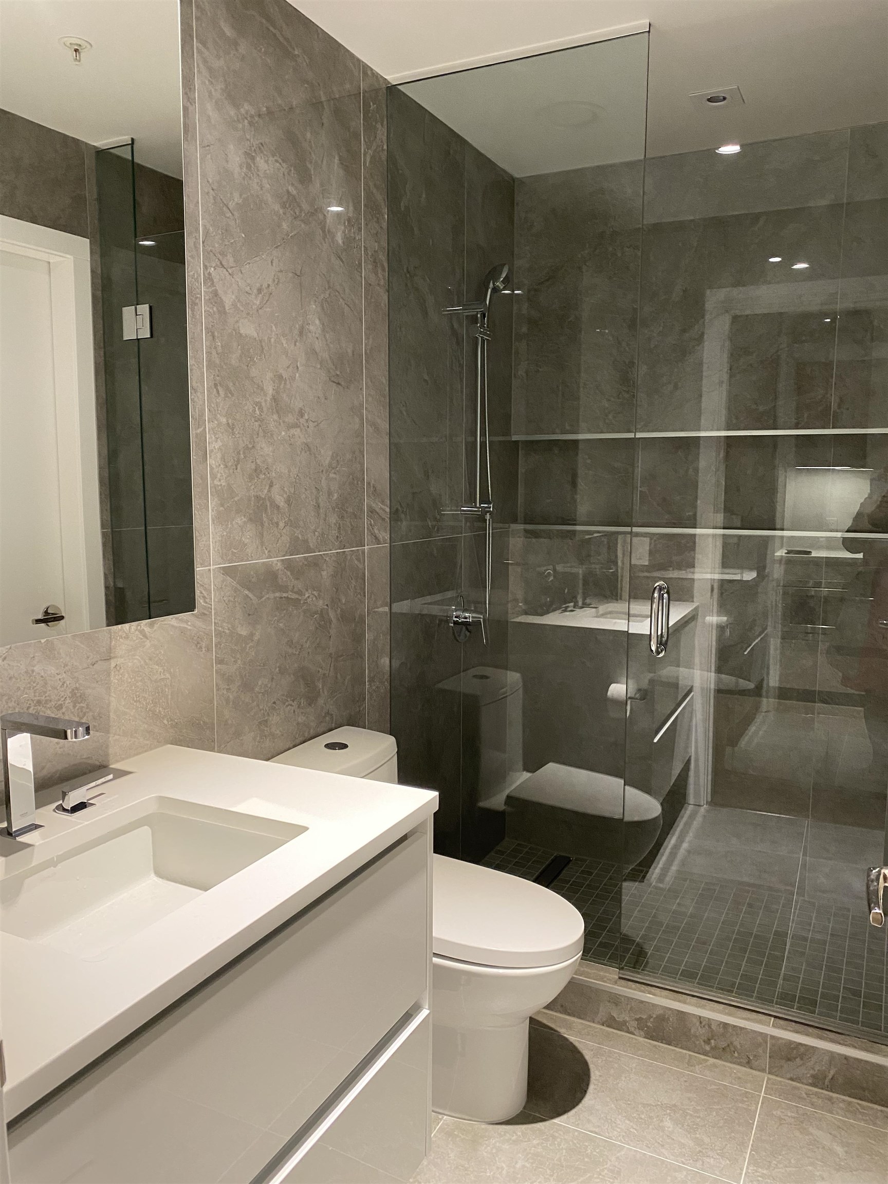 Wilson Lam Realtor, 1101-6320 NO. 3 ROAD, Richmond, British Columbia V6Y 0L5, 1 Bedroom, 1 Bathroom, Residential Attached,For Sale ,R2801722
