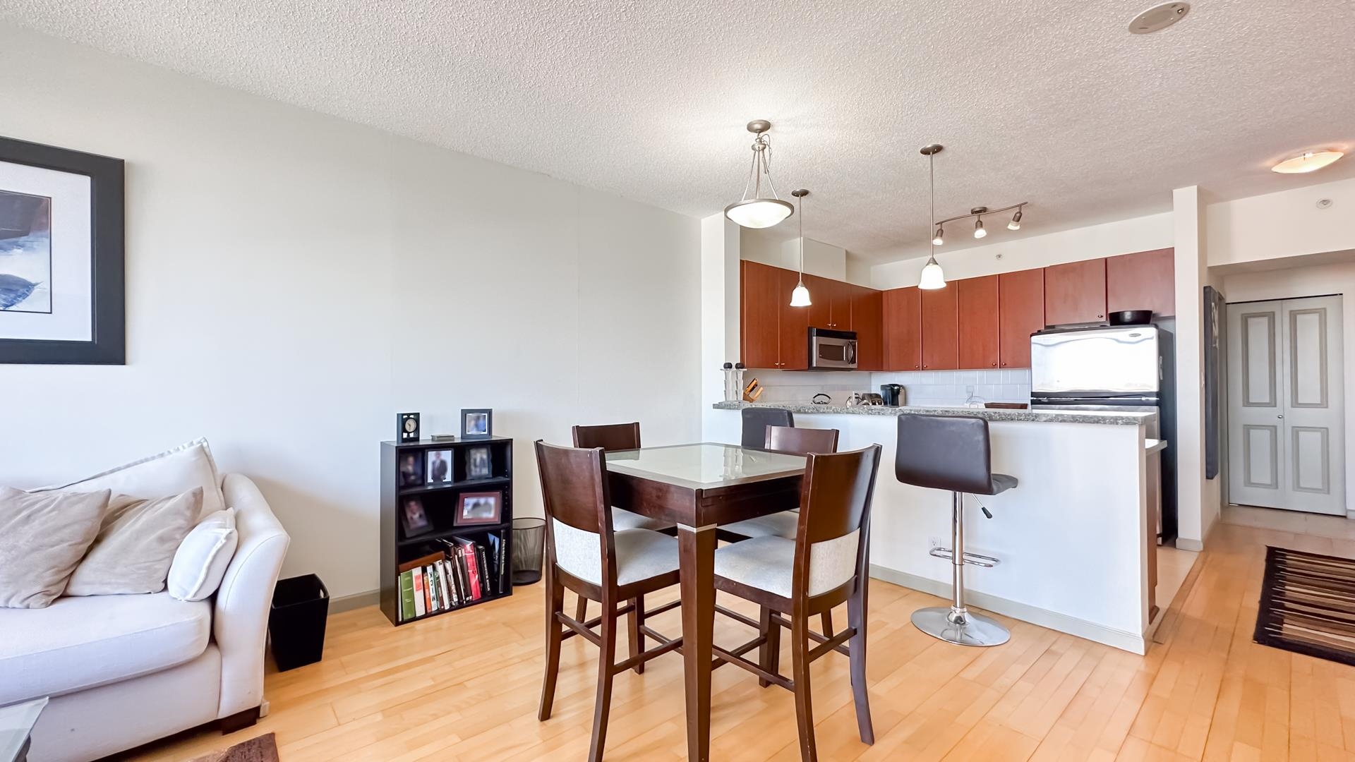 Wilson Lam Realtor, 708-4132 HALIFAX STREET, Burnaby, British Columbia V5C 6V1, 1 Bedroom, 1 Bathroom, Residential Attached,For Sale ,R2801771