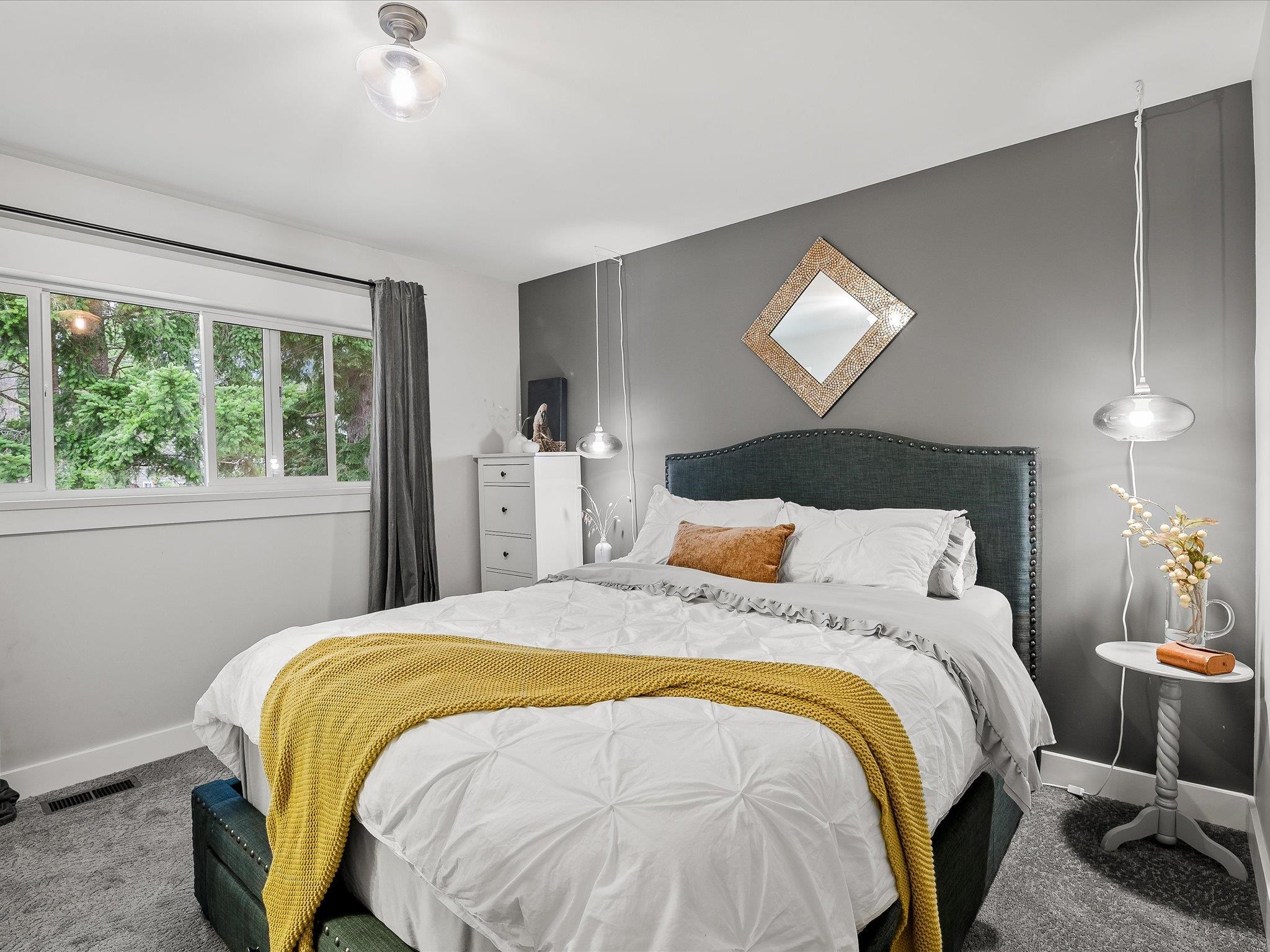 Wilson Lam Realtor, 1610 DEPOT ROAD, Squamish, British Columbia V0N 1H0, 7 Bedrooms, 4 Bathrooms, Residential Detached,For Sale ,R2801972
