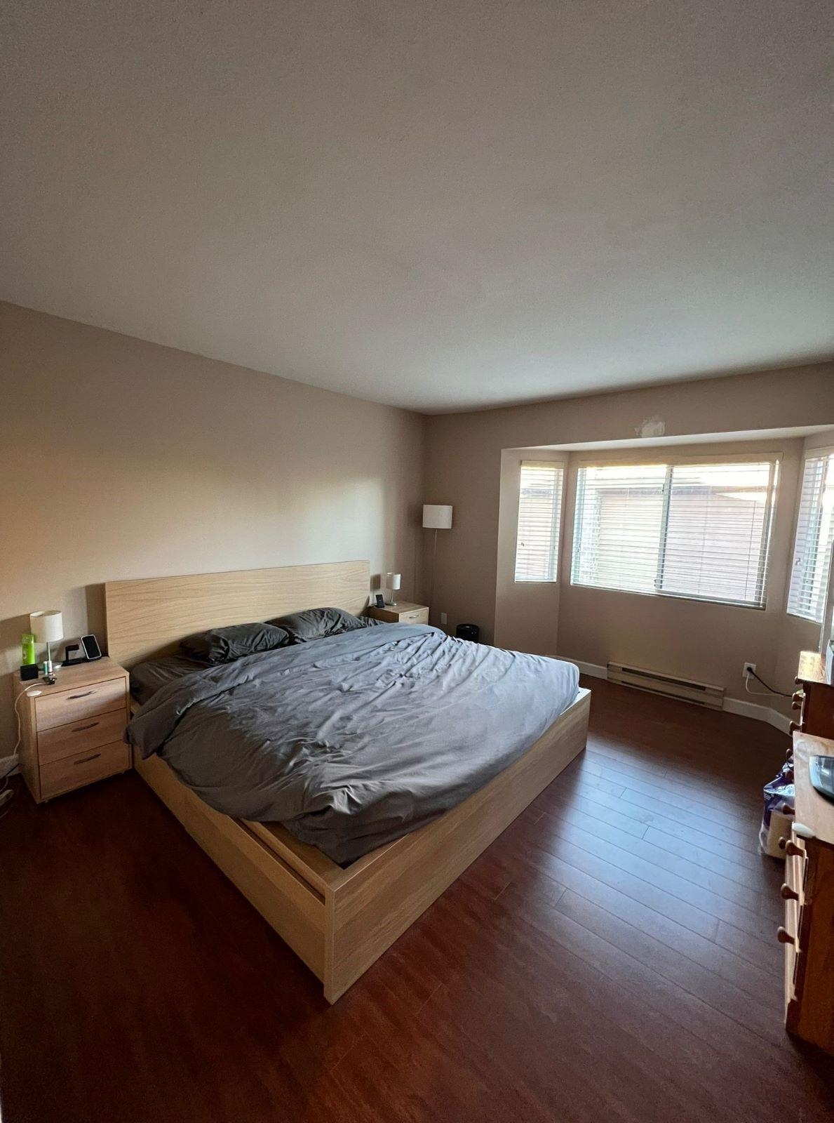 Wilson Lam Realtor, 2-8411 SAUNDERS ROAD, Richmond, British Columbia V7A 2A6, 3 Bedrooms, 3 Bathrooms, Residential Attached,For Sale ,R2802297