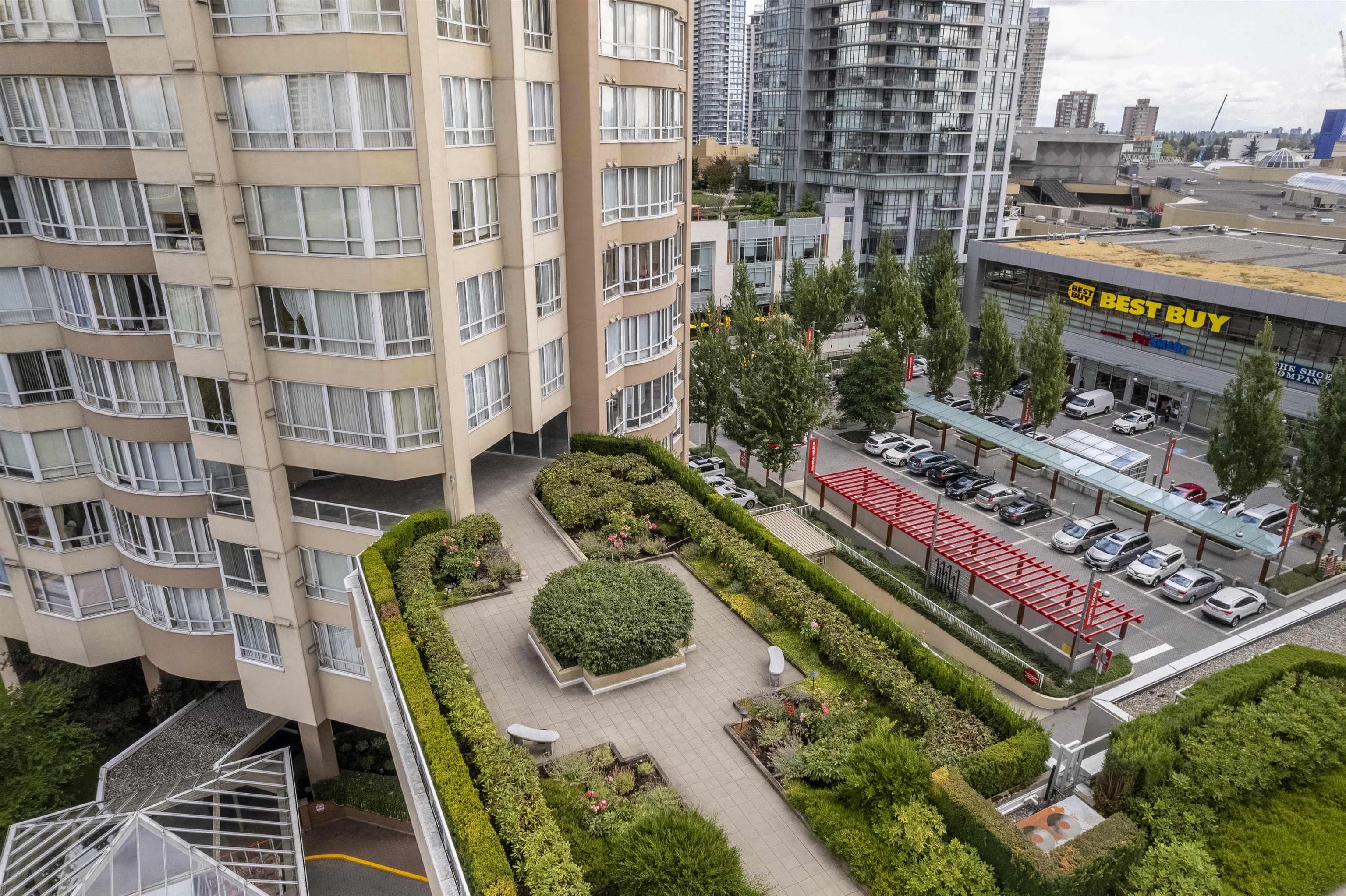 Metrotown Apartment/Condo for sale:  2 bedroom 1,165 sq.ft. (Listed 2023-07-27)