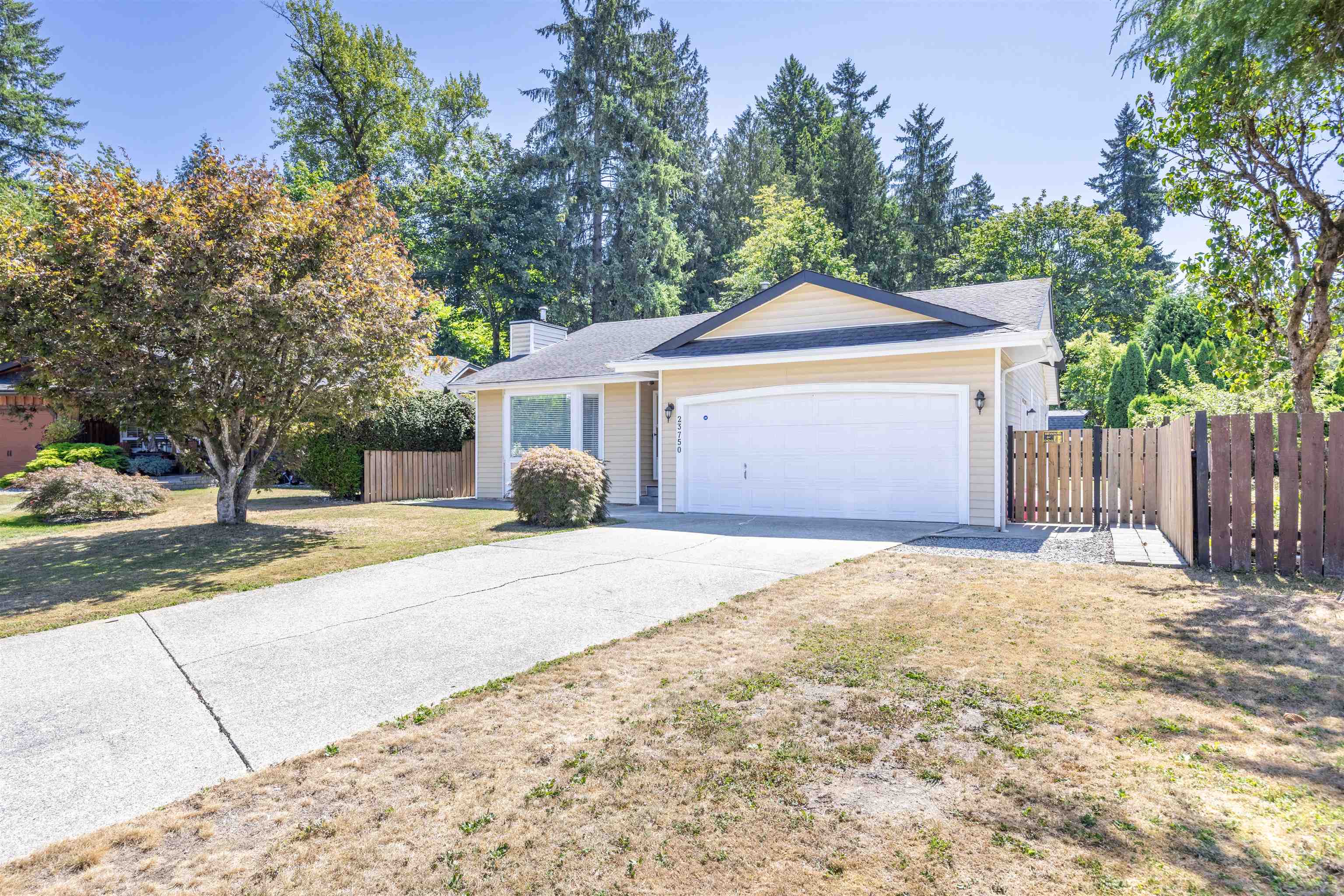 23750 119B AVENUE, Maple Ridge, British Columbia, 3 Bedrooms Bedrooms, ,2 BathroomsBathrooms,Residential Detached,For Sale,R2802451