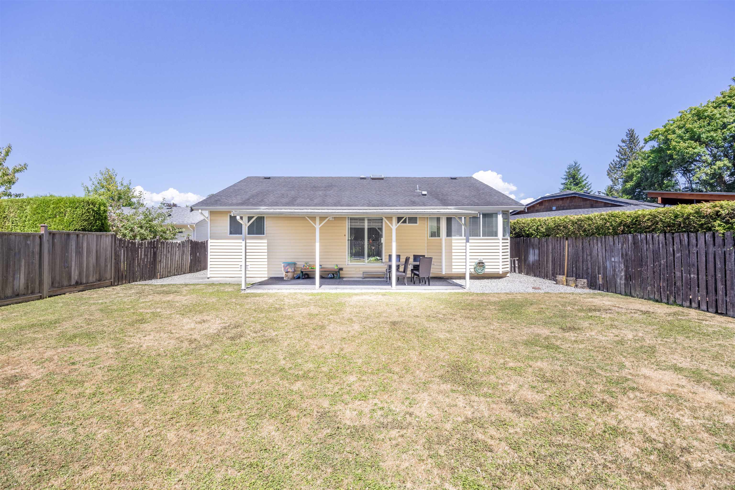 23750 119B AVENUE, Maple Ridge, British Columbia, 3 Bedrooms Bedrooms, ,2 BathroomsBathrooms,Residential Detached,For Sale,R2802451