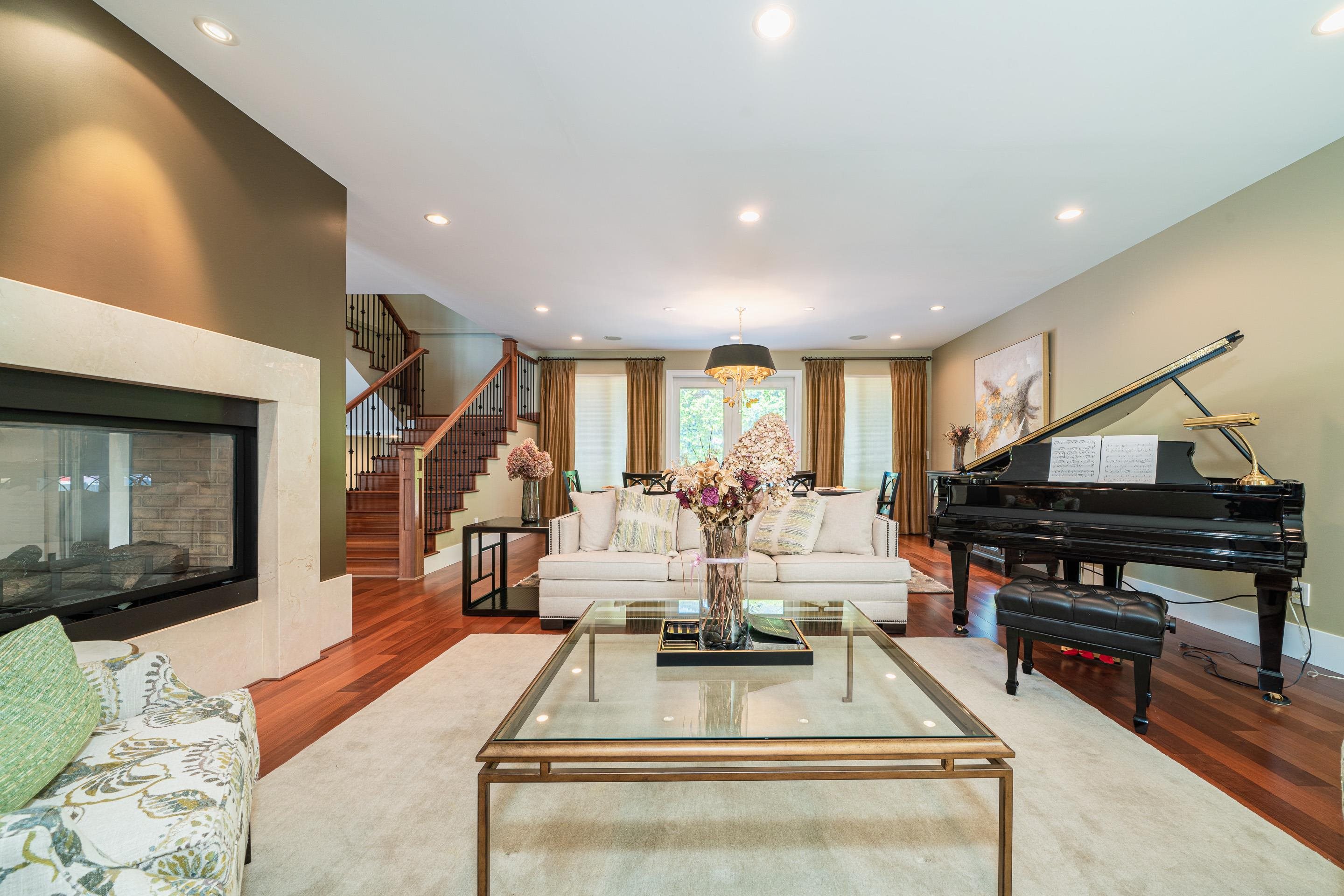 482 GENOA CRESCENT, North Vancouver, British Columbia, 6 Bedrooms Bedrooms, ,7 BathroomsBathrooms,Residential Detached,For Sale,R2802458