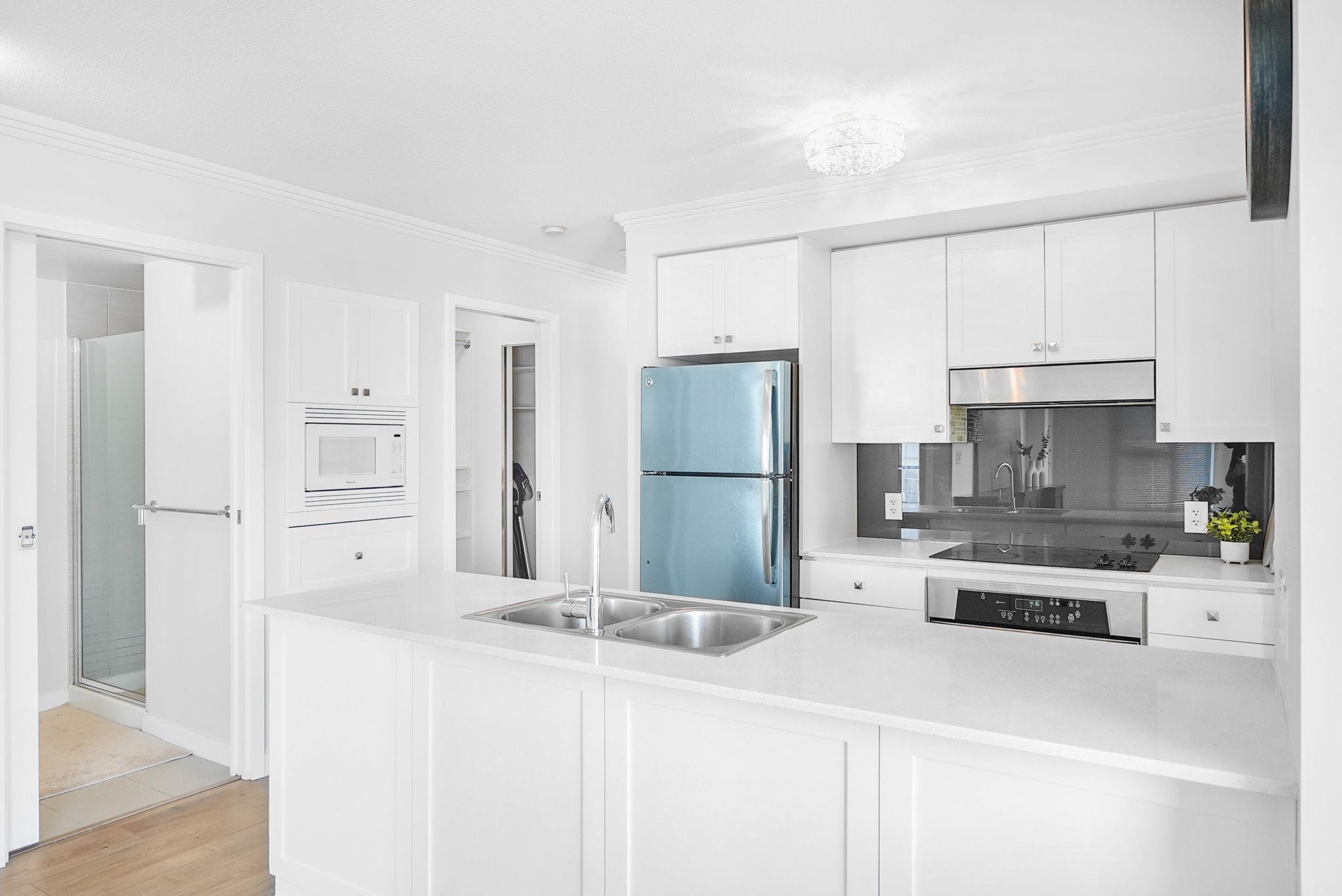 1208-111 WGEORGIA STREET, Vancouver, British Columbia, 2 Bedrooms Bedrooms, ,2 BathroomsBathrooms,Residential Attached,For Sale,R2802583