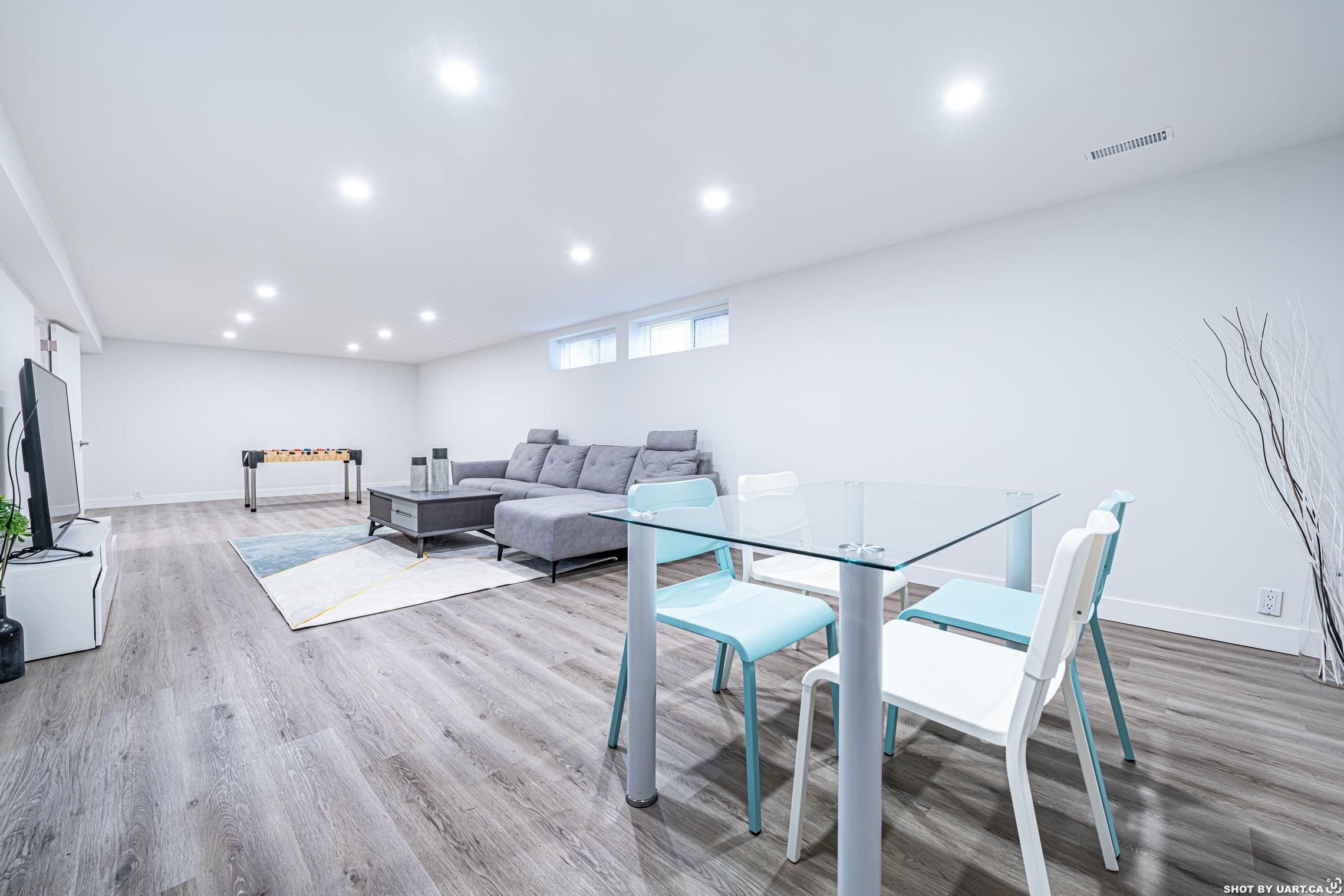 Michael Sung, 466 W27TH AVENUE, Vancouver, British Columbia, 4 Bedrooms, 2 Bathrooms, Residential Detached,For Sale ,R2803227