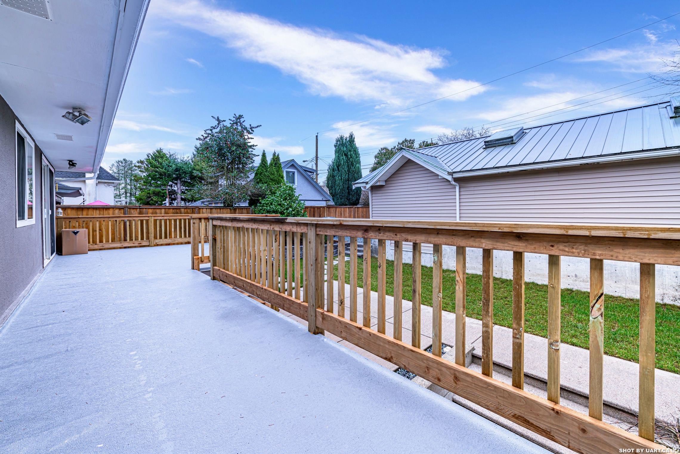 Michael Sung, 466 W27TH AVENUE, Vancouver, British Columbia, 4 Bedrooms, 2 Bathrooms, Residential Detached,For Sale ,R2803227