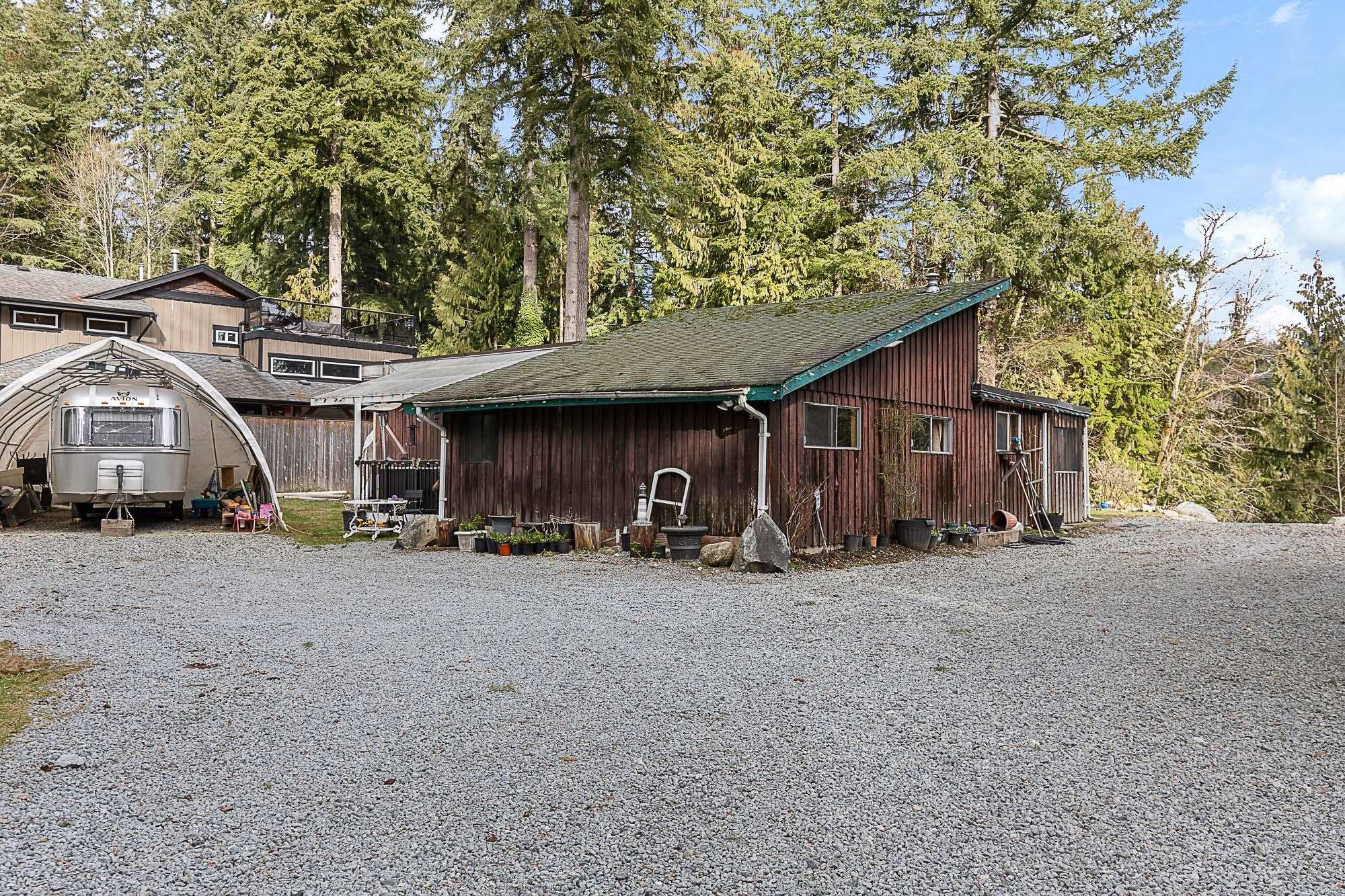 14276 SILVER VALLEY ROAD, Maple Ridge, British Columbia House with Acreage, 3 Bedrooms, 2 Bathrooms, Residential Detached,For Sale, MLS-R2803467