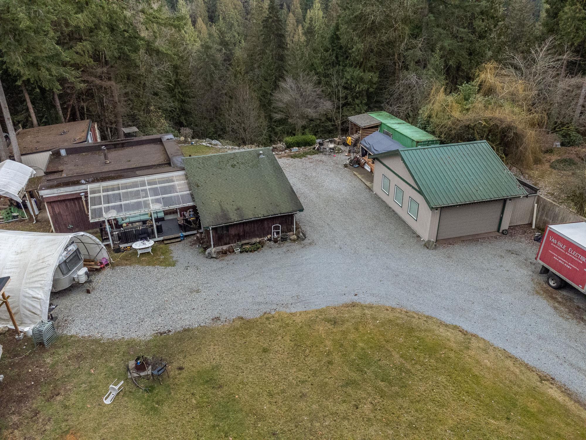 14276 SILVER VALLEY ROAD, Maple Ridge, British Columbia House with Acreage, 3 Bedrooms, 2 Bathrooms, Residential Detached,For Sale, MLS-R2803467