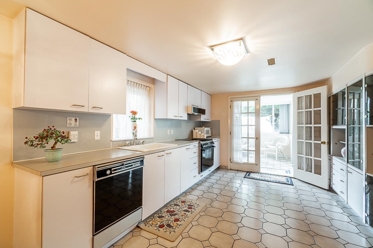 Wilson Lam Realtor, 3268 5TH AVENUE, Vancouver, British Columbia V5M 1P3, 5 Bedrooms, 2 Bathrooms, Residential Detached,For Sale ,R2803511
