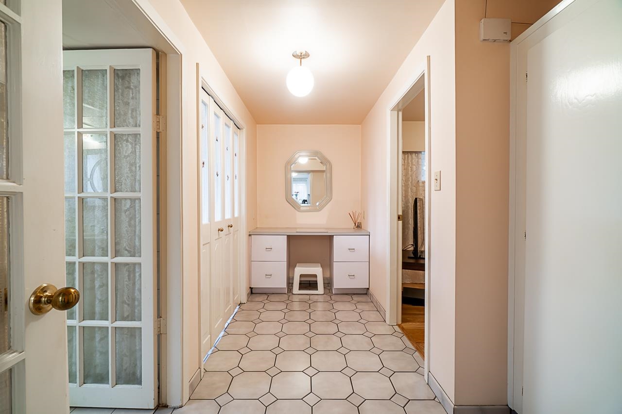 Wilson Lam Realtor, 3268 5TH AVENUE, Vancouver, British Columbia V5M 1P3, 5 Bedrooms, 2 Bathrooms, Residential Detached,For Sale ,R2803511