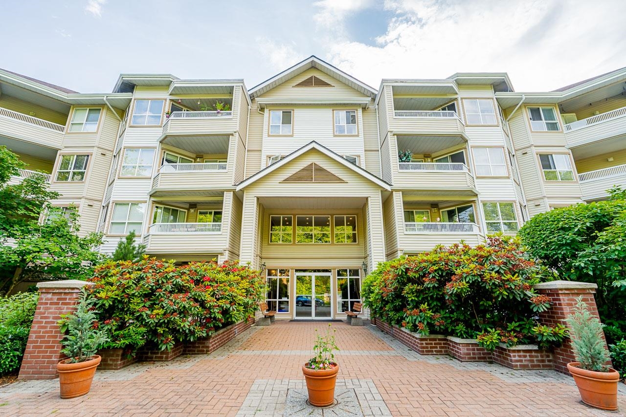101-8139 121A STREET, Surrey, British Columbia, 1 Bedroom Bedrooms, ,1 BathroomBathrooms,Residential Attached,For Sale,R2803559
