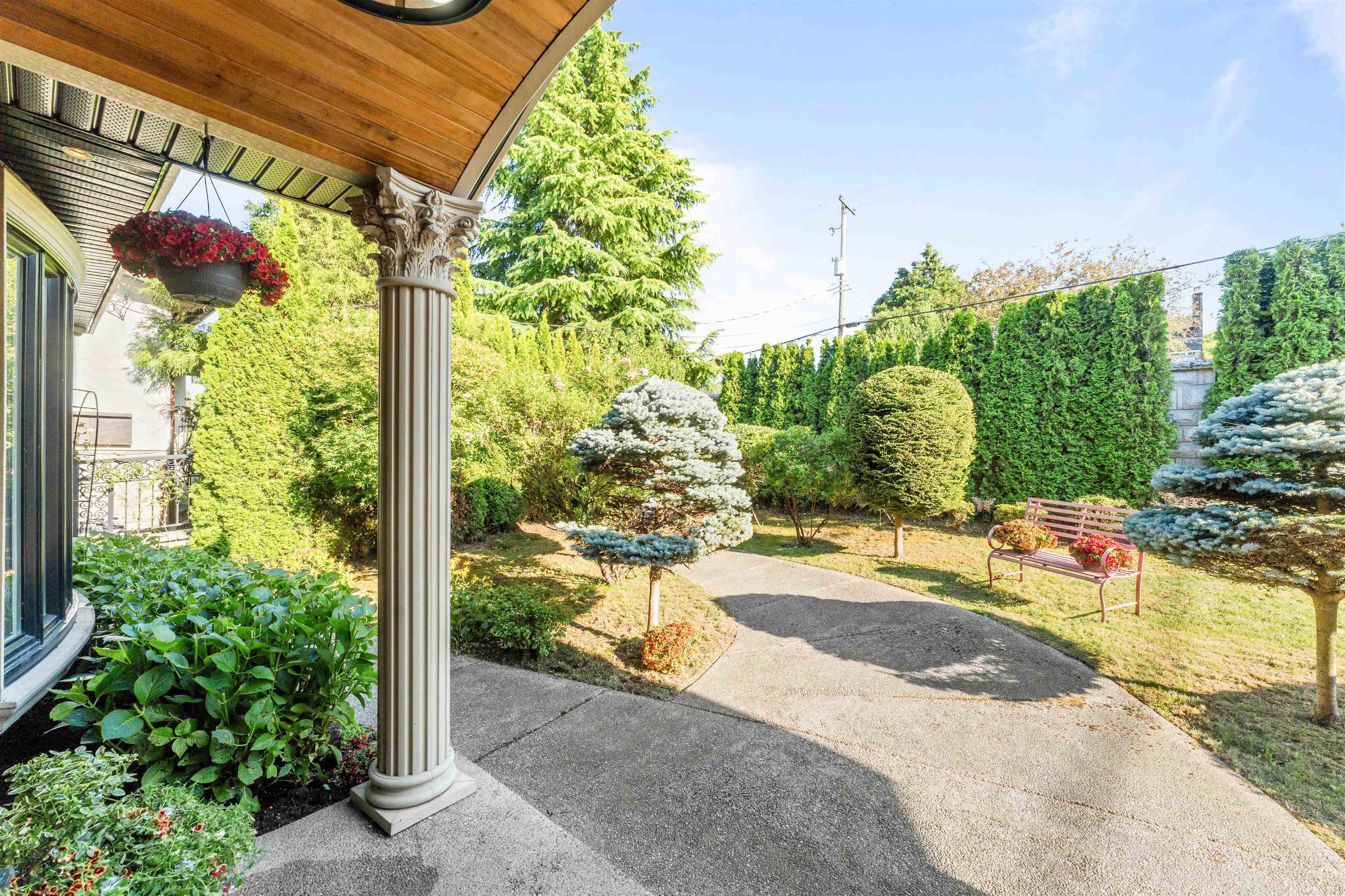 Michael Sung, 5611 IRVING STREET, Burnaby, British Columbia, 8 Bedrooms, 8 Bathrooms, Residential Detached,For Sale ,R2803601