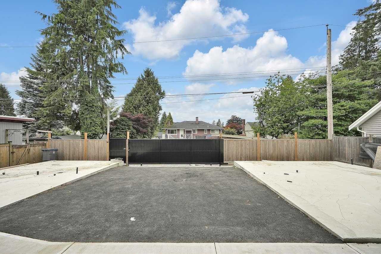 9751 129 STREET, Surrey, British Columbia V3T 3G3, 7 Bedrooms Bedrooms, ,6 BathroomsBathrooms,Residential Detached,For Sale,R2803626