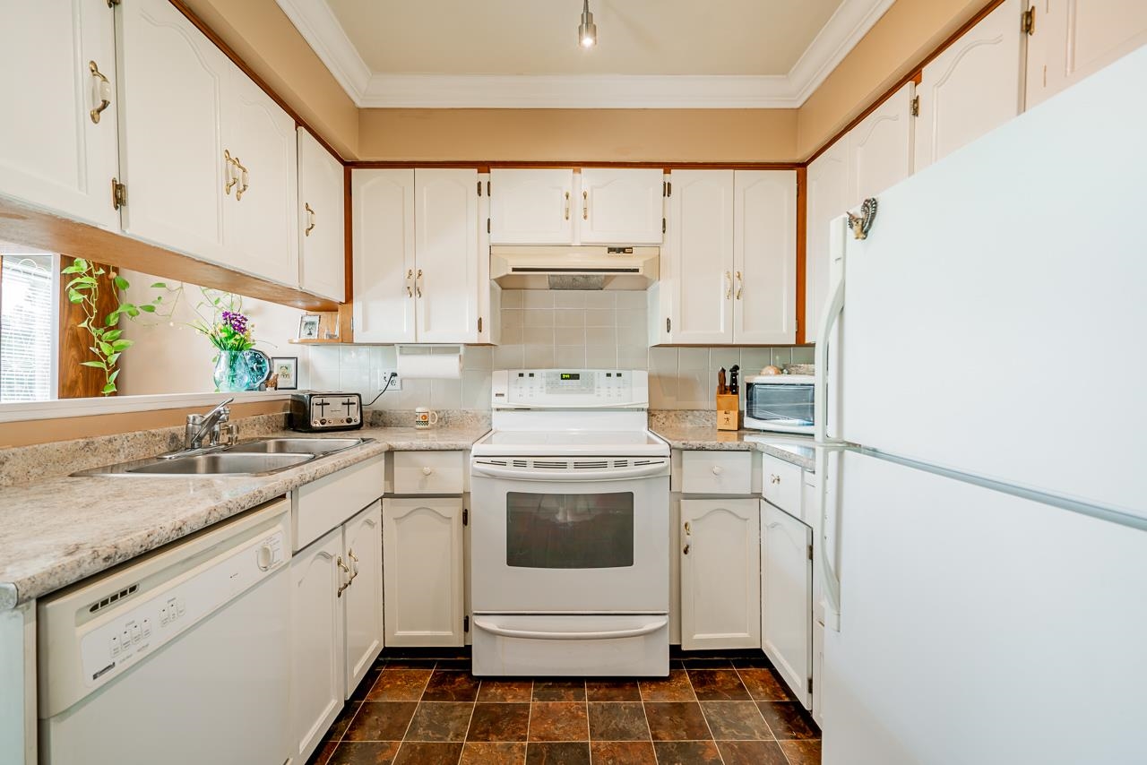 134-31955 OLD YALE ROAD, Abbotsford, British Columbia, 2 Bedrooms Bedrooms, ,2 BathroomsBathrooms,Residential Attached,For Sale,R2803764