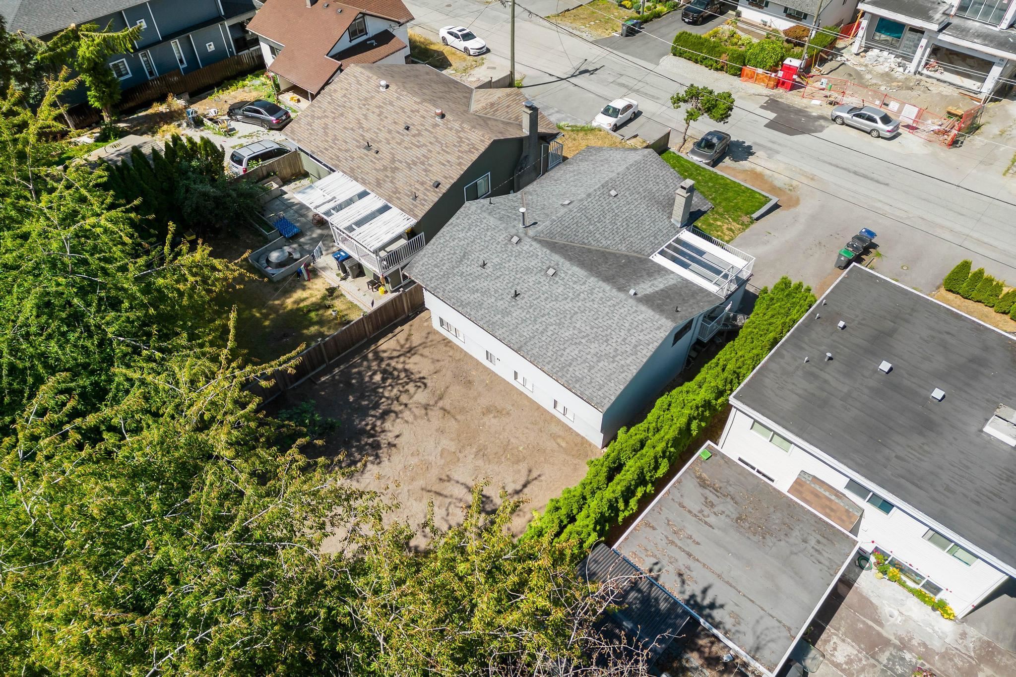 11636 98A AVENUE, Surrey, British Columbia V3V 2K9 House/Single Family, 6 Bedrooms, 3 Bathrooms, Residential Detached,For Sale, MLS-R2803867