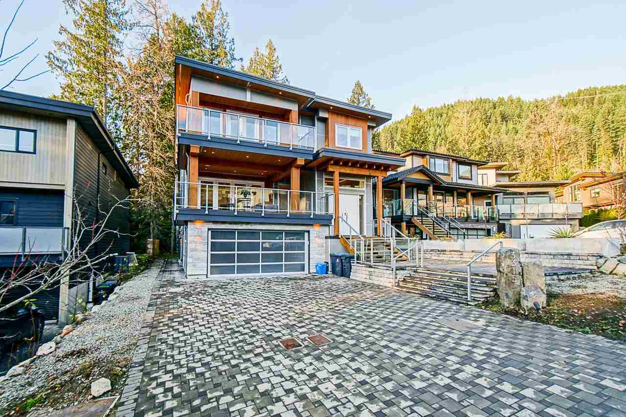 Wilson Lam Realtor, 3315 DESCARTES PLACE, Squamish, British Columbia V8B 0V5, 7 Bedrooms, 7 Bathrooms, Residential Detached,For Sale ,R2803874