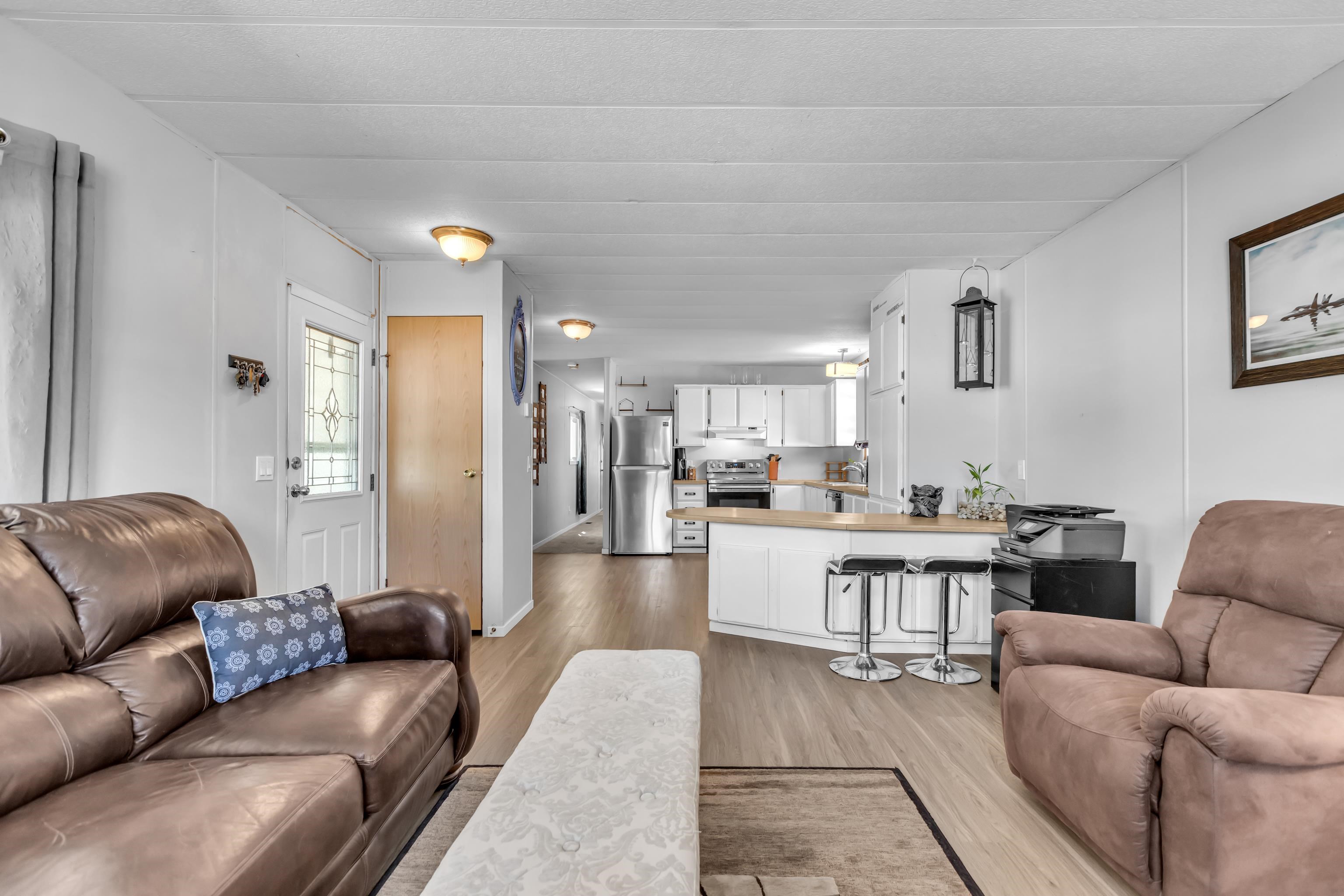 145 KING EDWARD STREET 137, COQUITLAM, BC V3K 6M3 Mike Stewart