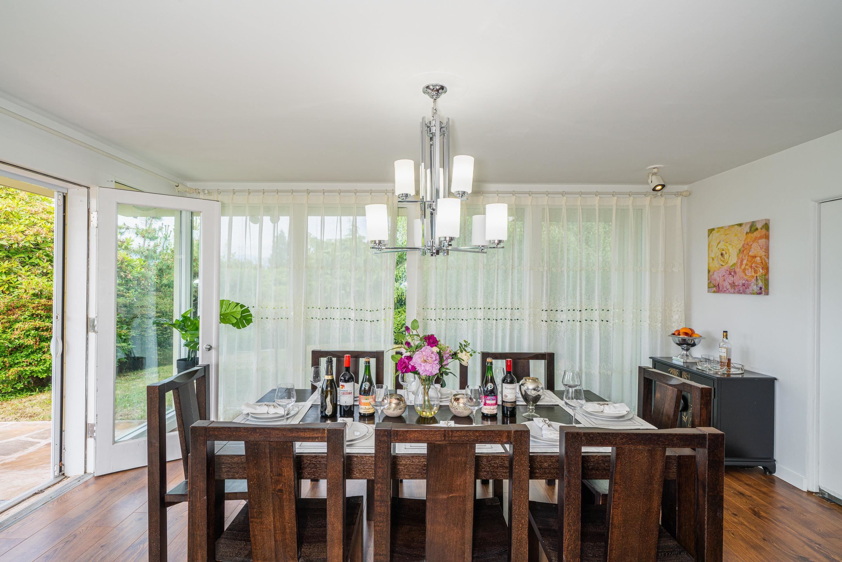 5915 NEWTON WYND, Vancouver, BC V6T 1H8