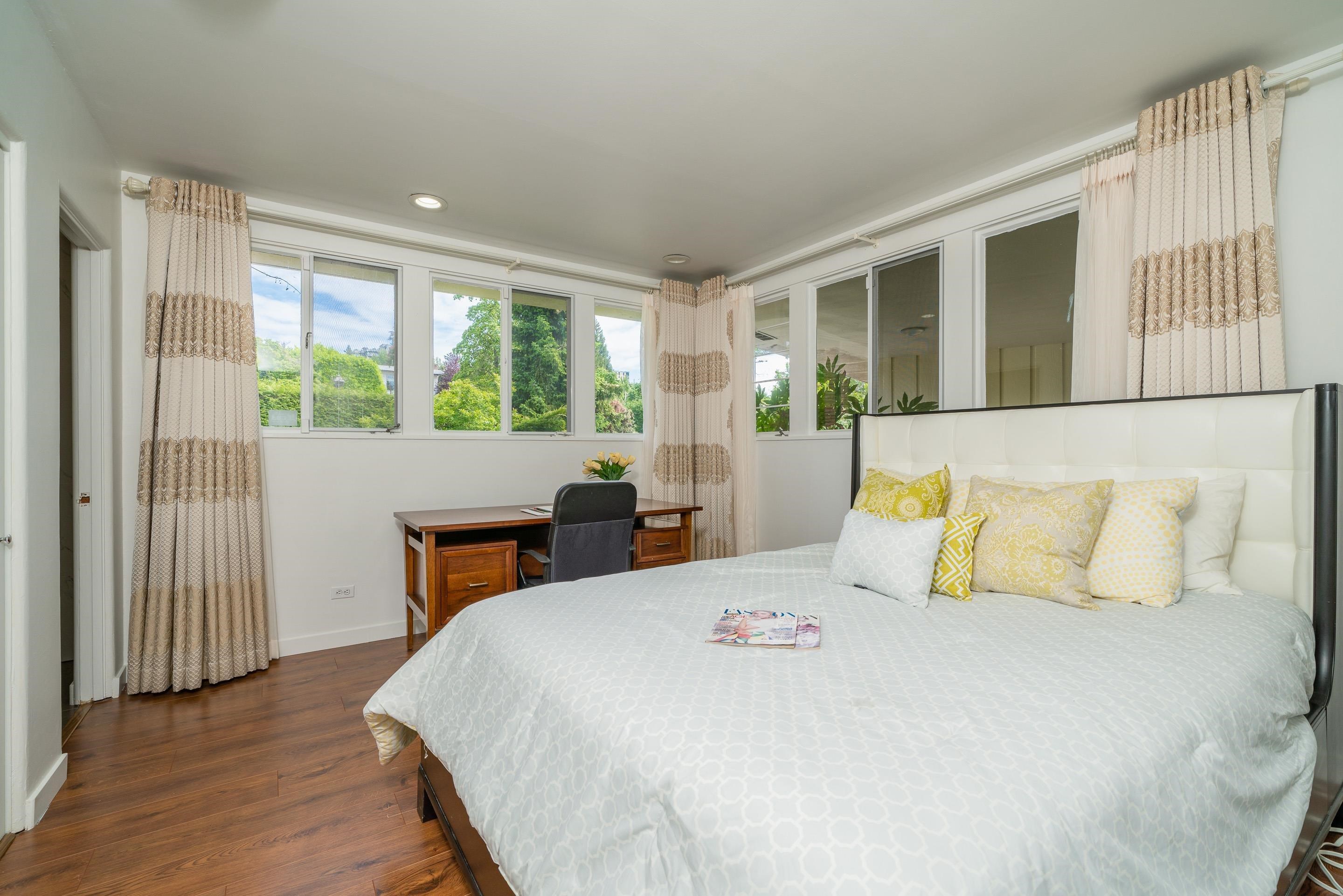 5915 NEWTON WYND, Vancouver, BC V6T 1H8