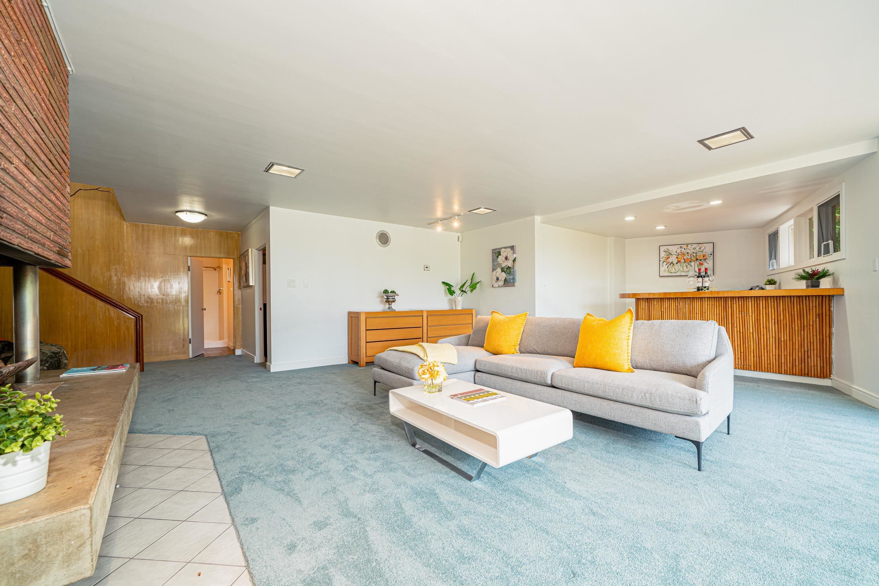 5915 NEWTON WYND, Vancouver, BC V6T 1H8
