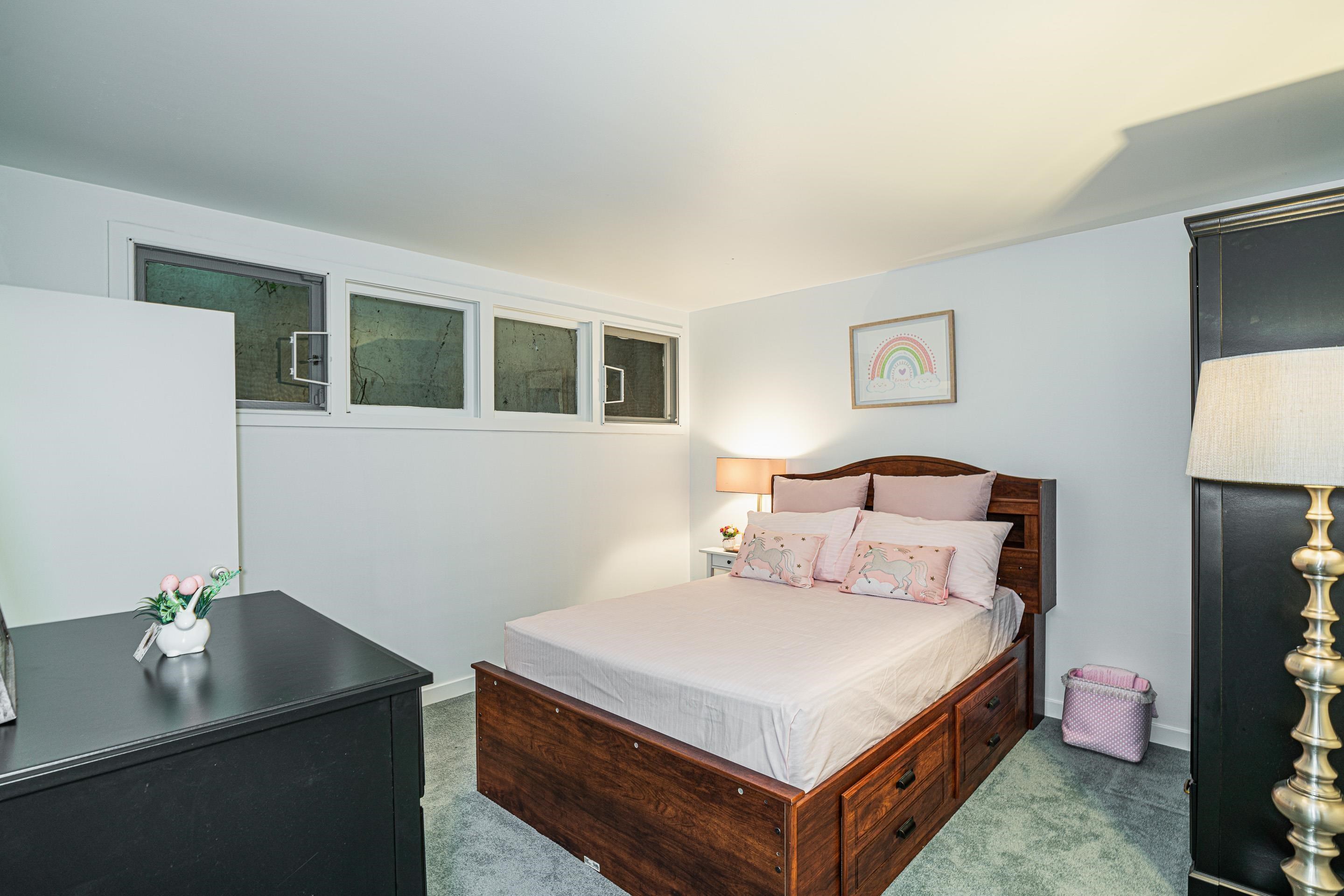 5915 NEWTON WYND, Vancouver, BC V6T 1H8