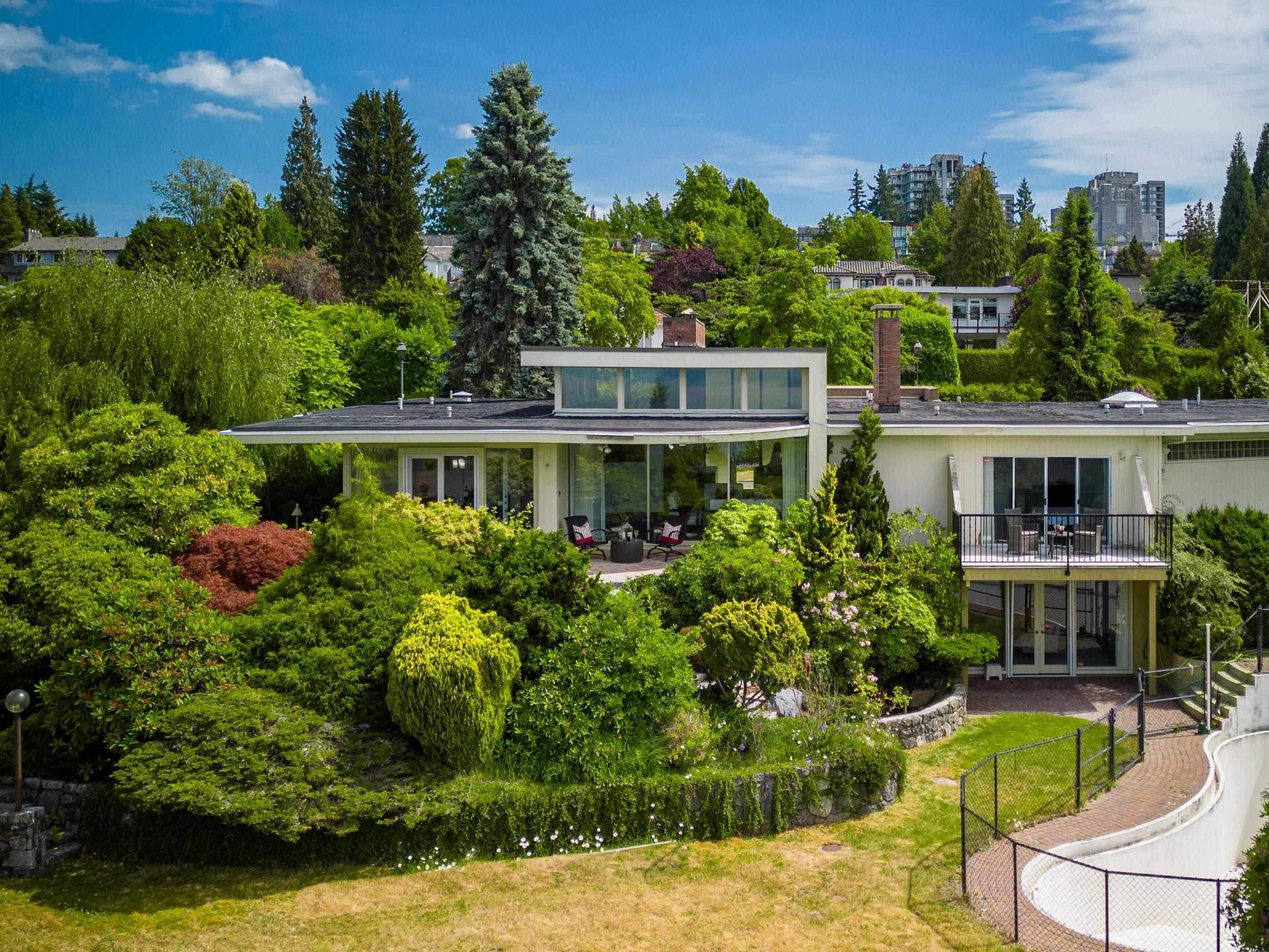 5915 NEWTON WYND, Vancouver, BC V6T 1H8