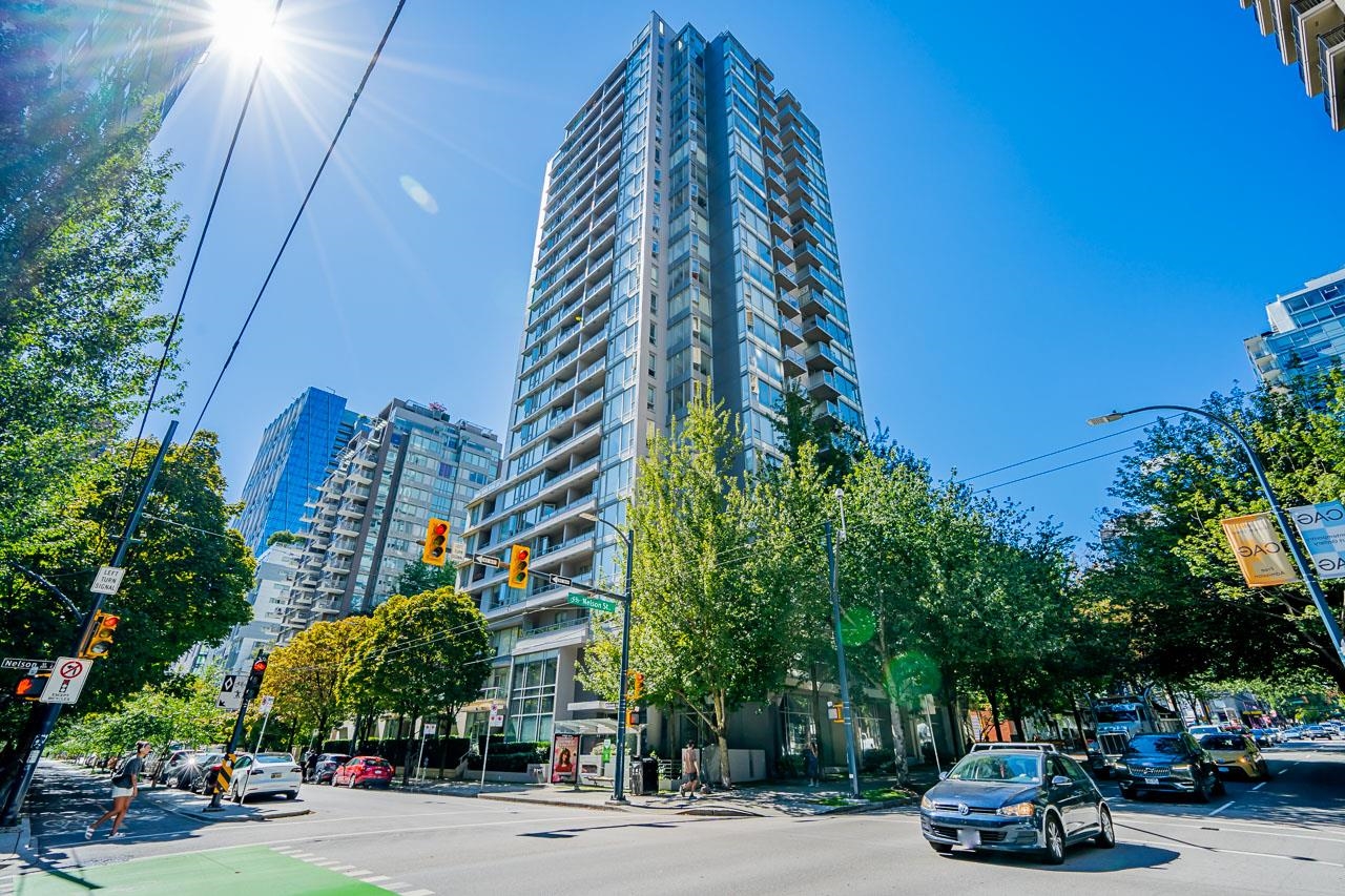 Th3 1001 Richards Street, Vancouver