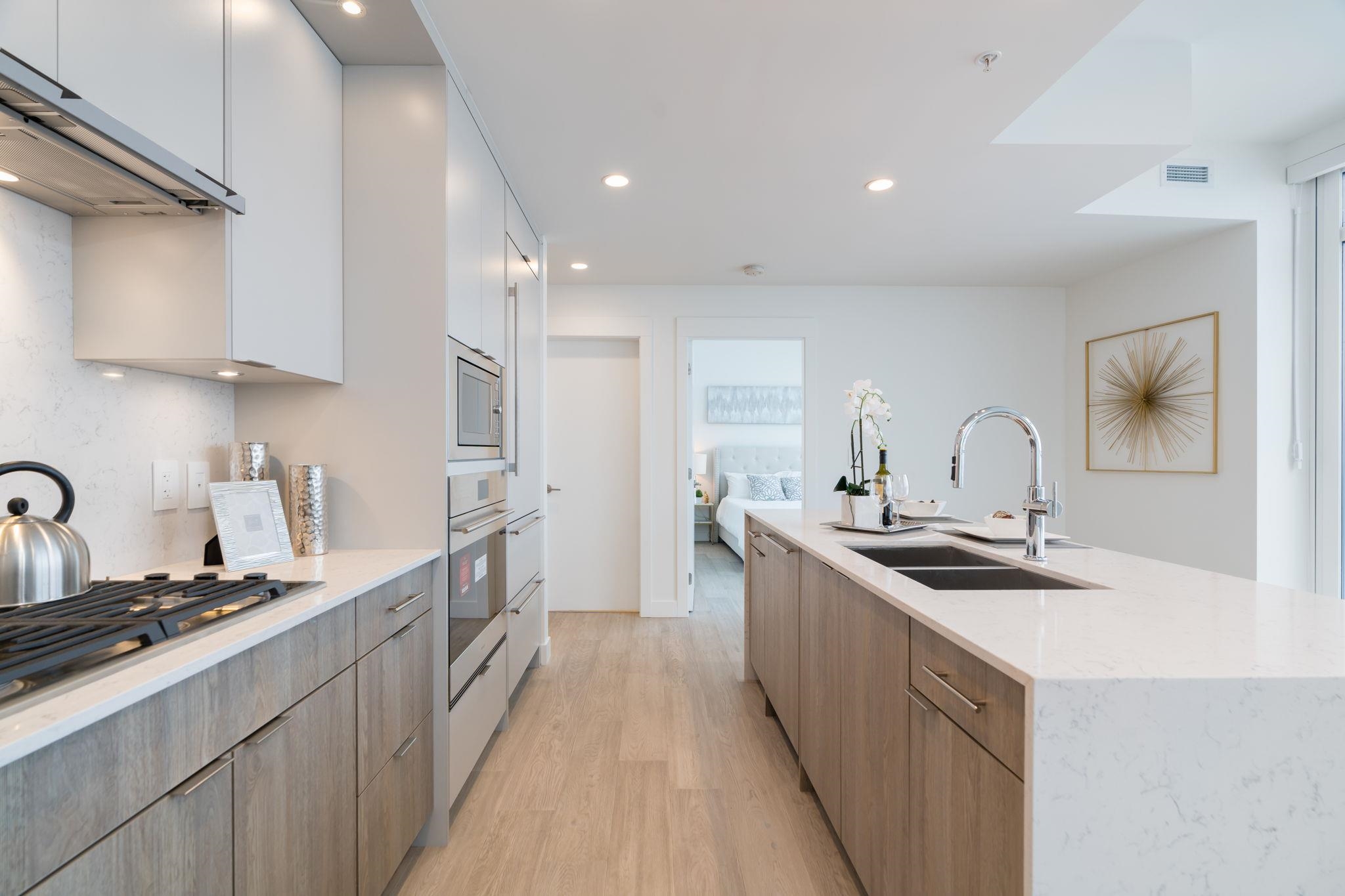Listing image of 501 7638 CAMBIE STREET