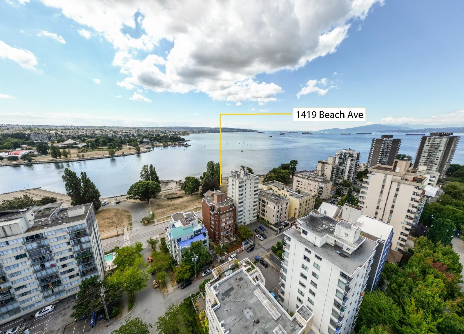 402-1419 BEACH AVENUE, Vancouver, British Columbia, 2 Bedrooms Bedrooms, ,3 BathroomsBathrooms,Residential Attached,For Sale,R2809269