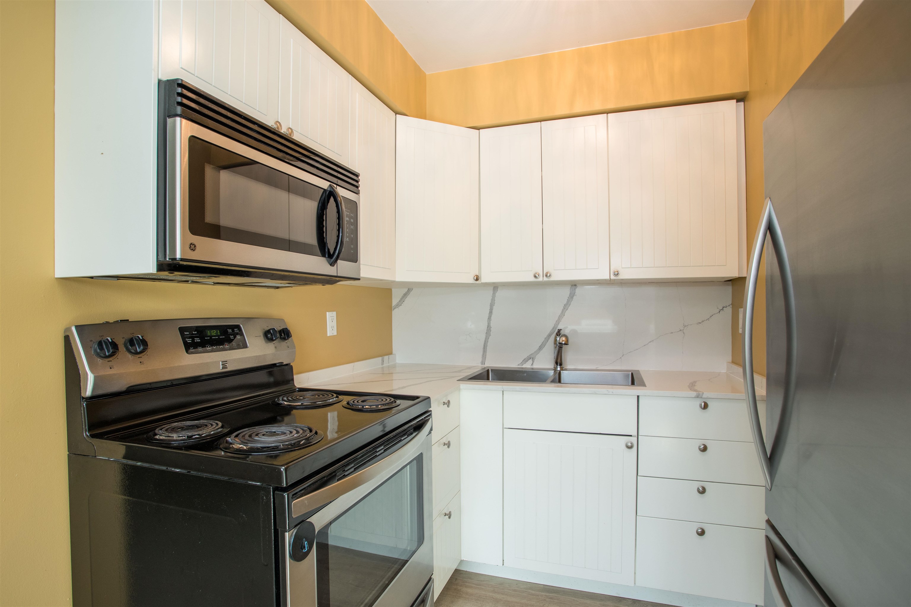 339 1149 W 11th Avenue, Vancouver