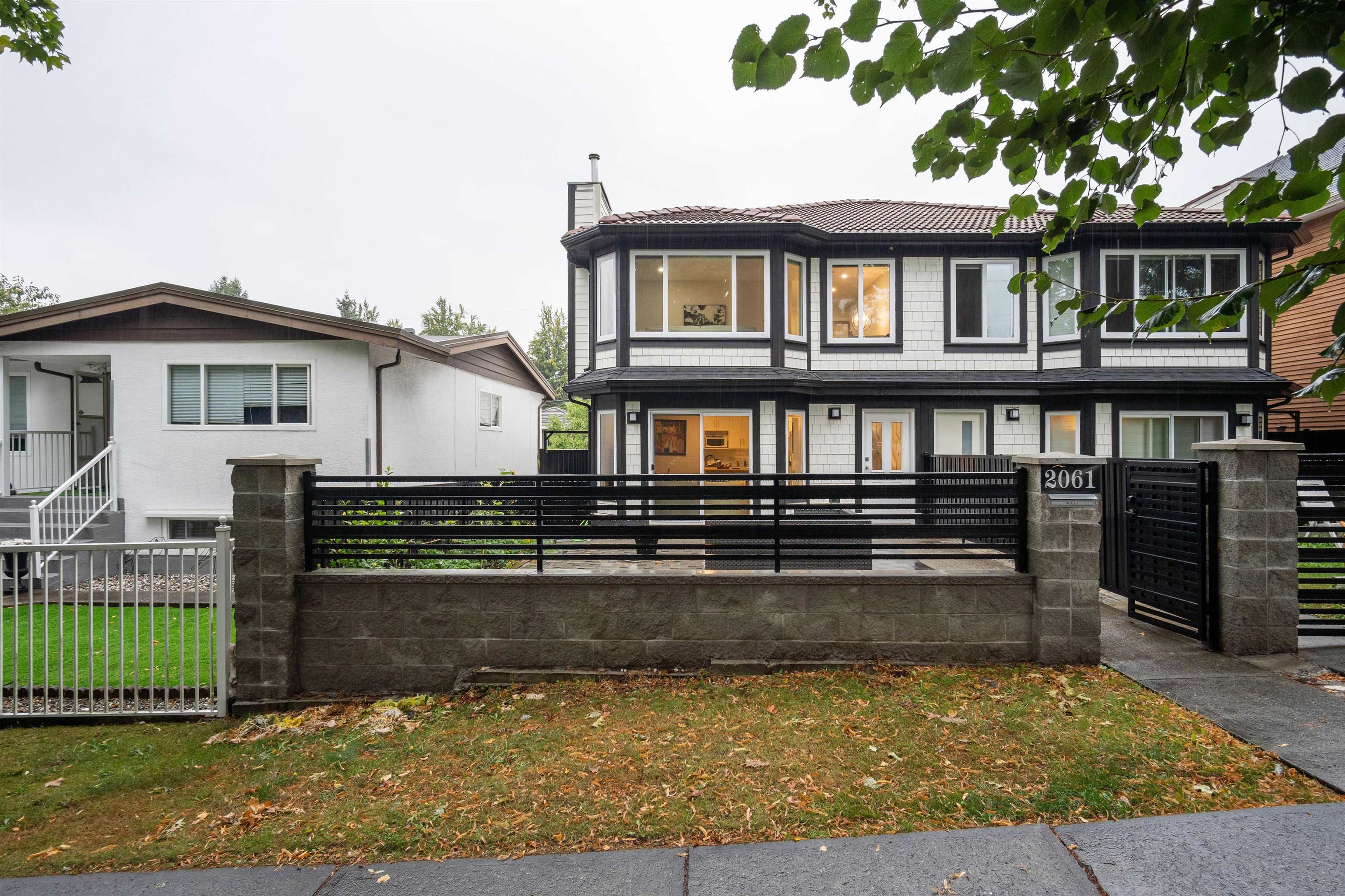 2061 E 2nd Avenue, Vancouver