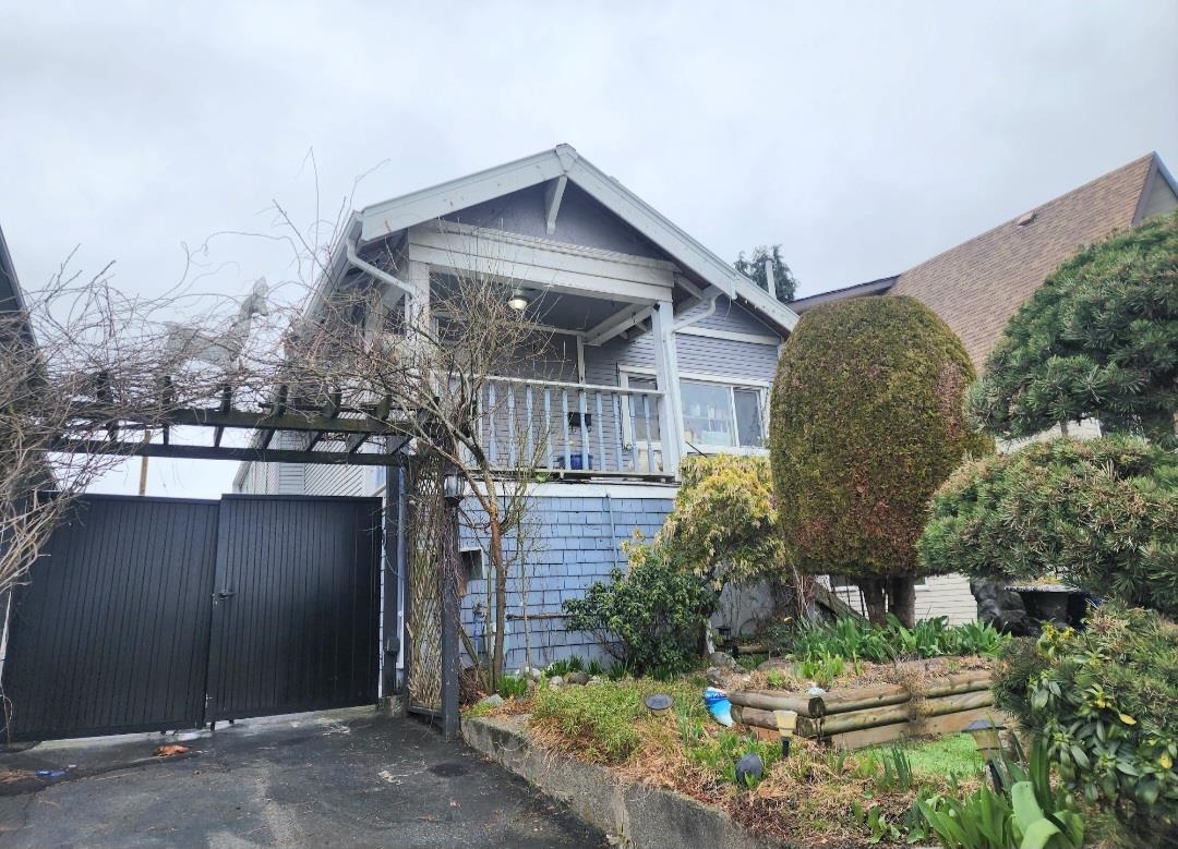4543 Rupert Street, Vancouver