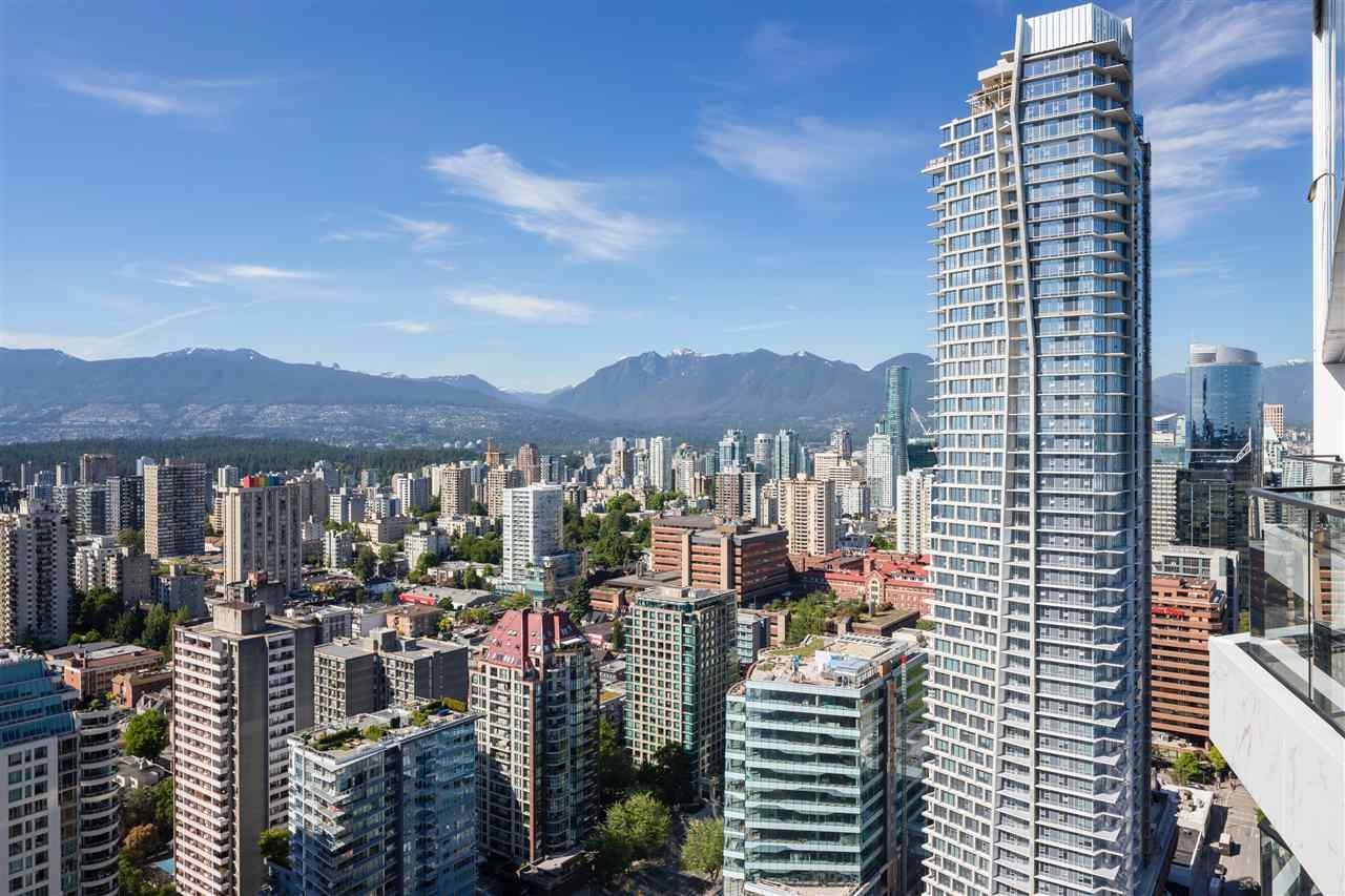 889 PACIFIC, Vancouver, British Columbia V6Z 1C3, 4 Bedrooms Bedrooms, ,3 BathroomsBathrooms,Residential Attached,For Sale,PACIFIC,R2814532