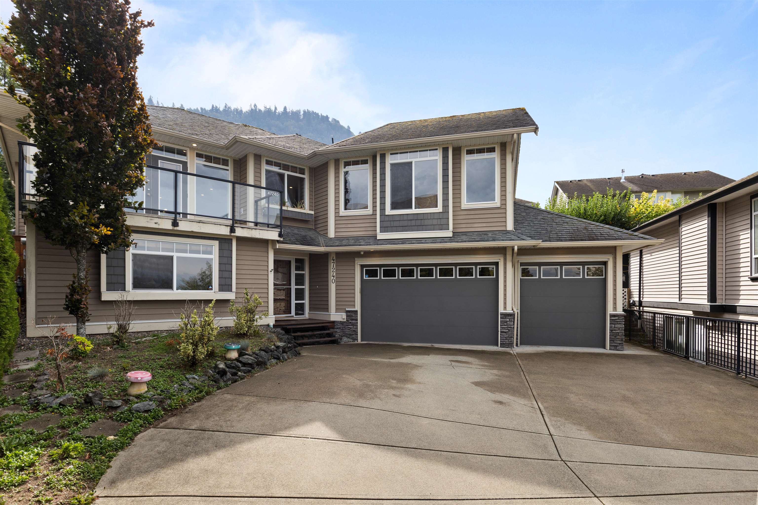 Sold 47240 LAUGHINGTON PLACE, Sardis, BC Zealty