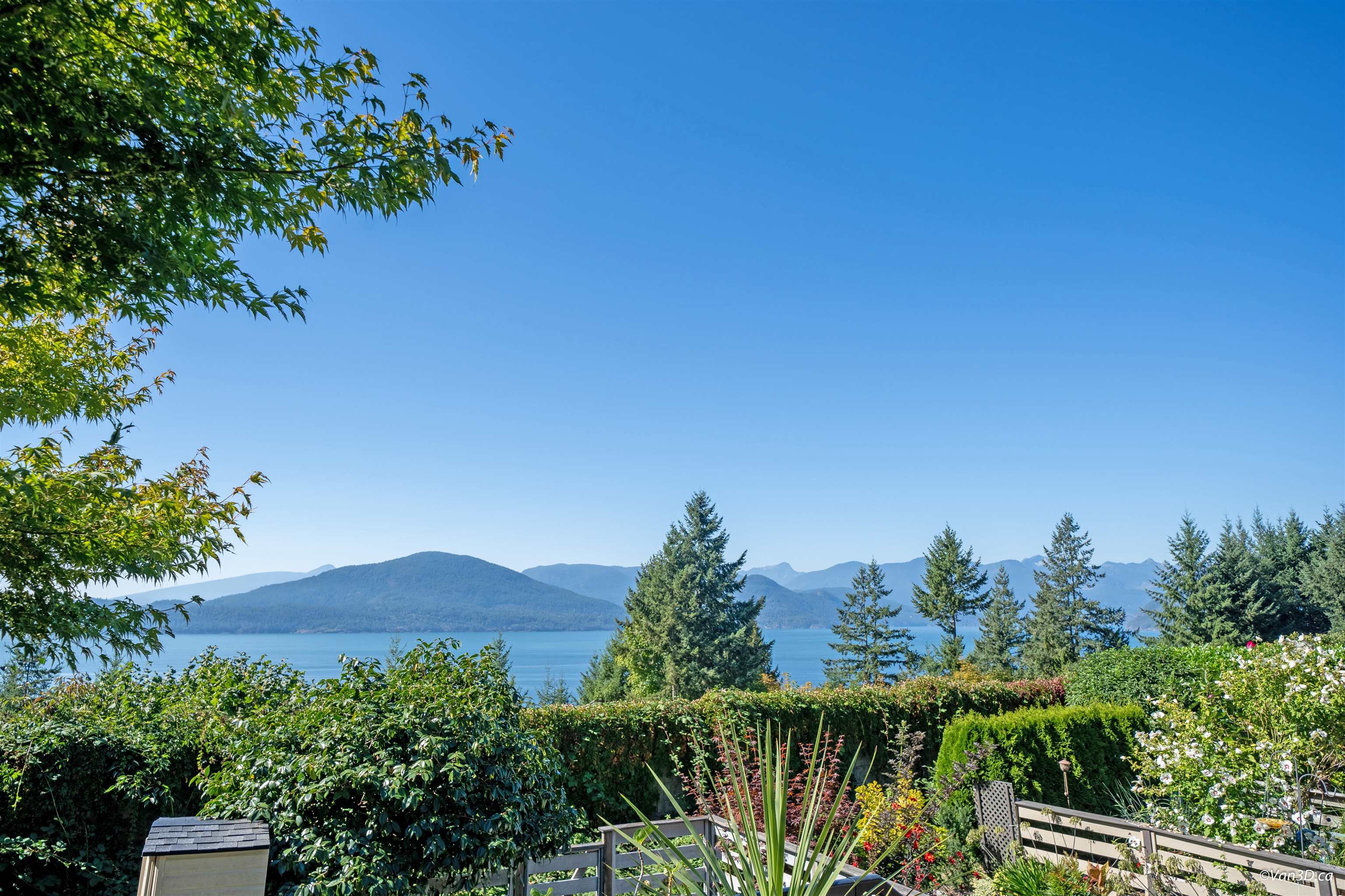 432 CROSSCREEK ROAD