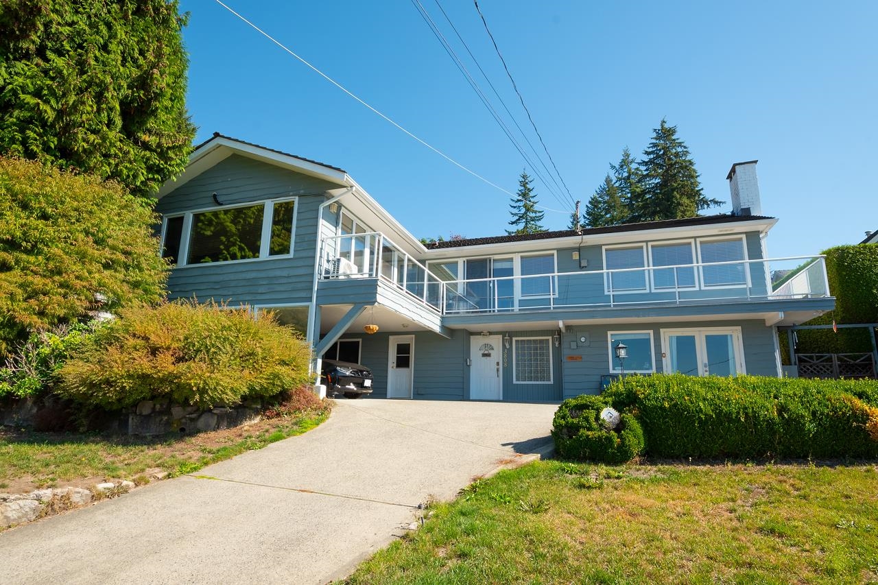 3808 LONSDALE AVENUE
