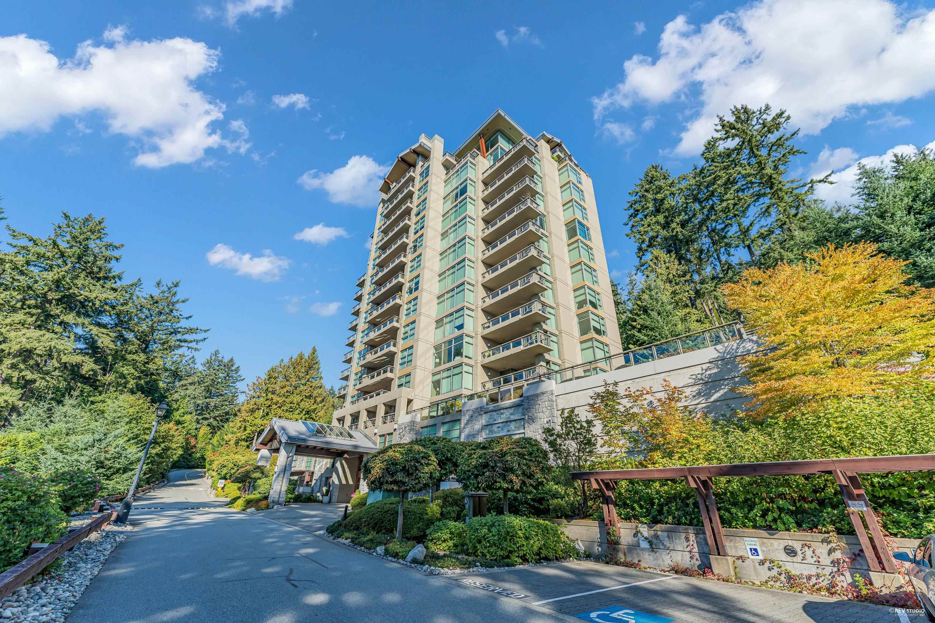 503-3355 CYPRESS PLACE, West Vancouver, British Columbia, 3 Bedrooms Bedrooms, ,3 BathroomsBathrooms,Residential Attached,For Sale,R2820103