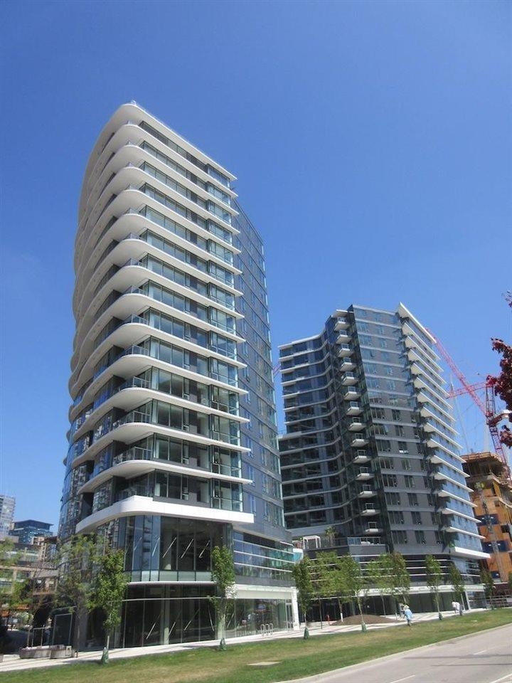 1115 68 Smithe Street, Vancouver