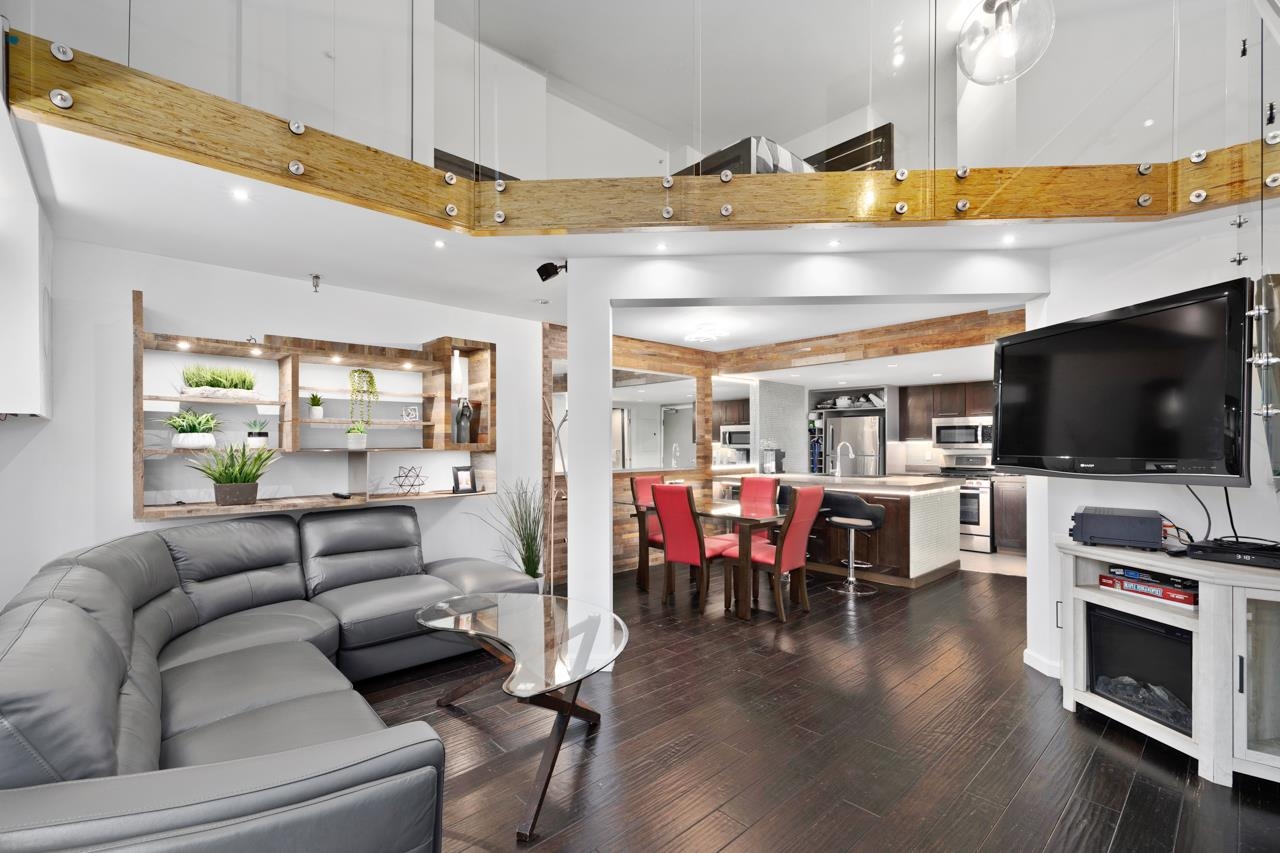 Expired 319 1238 SEYMOUR STREET, Vancouver, BC Zealty