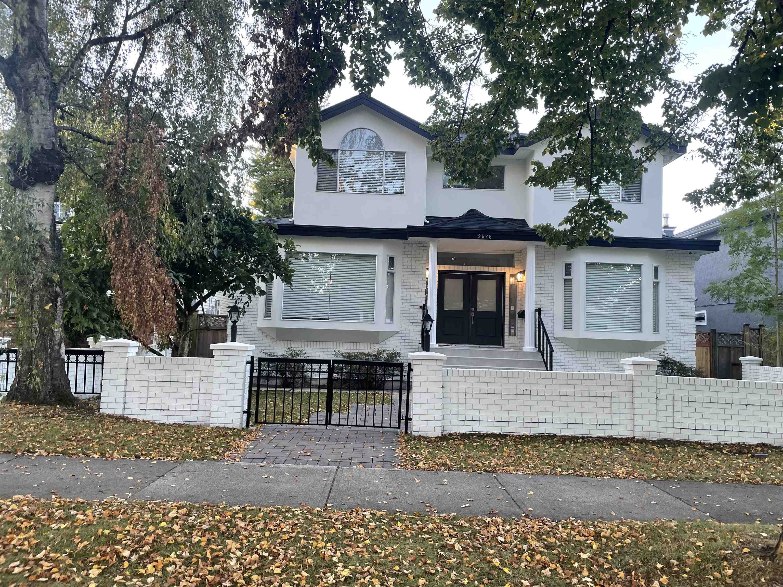2526 W 18th Avenue, Vancouver
