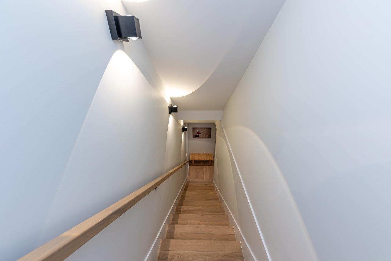 28 W 13th Avenue, Vancouver 24