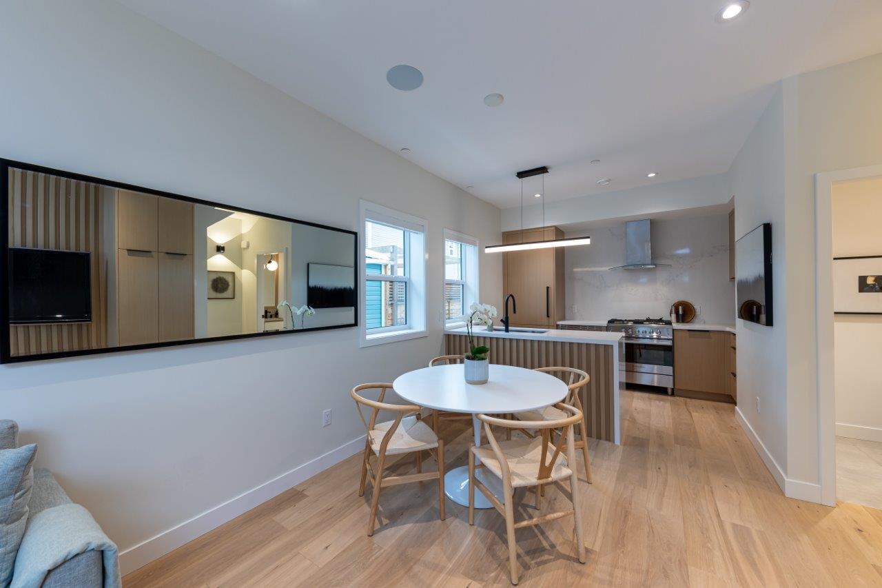 28 W 13th Avenue, Vancouver 6